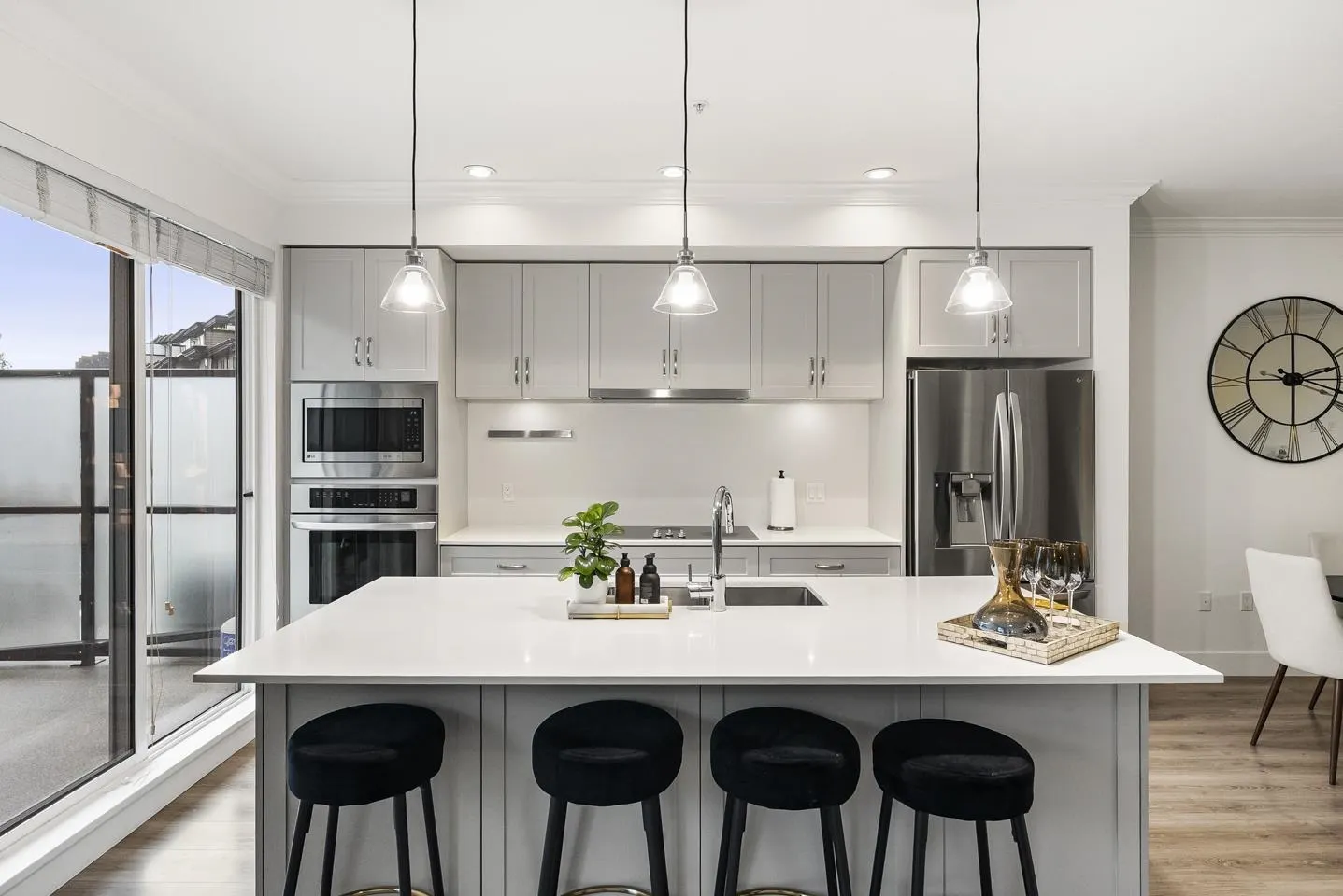 30 15775 Mountain View Drive