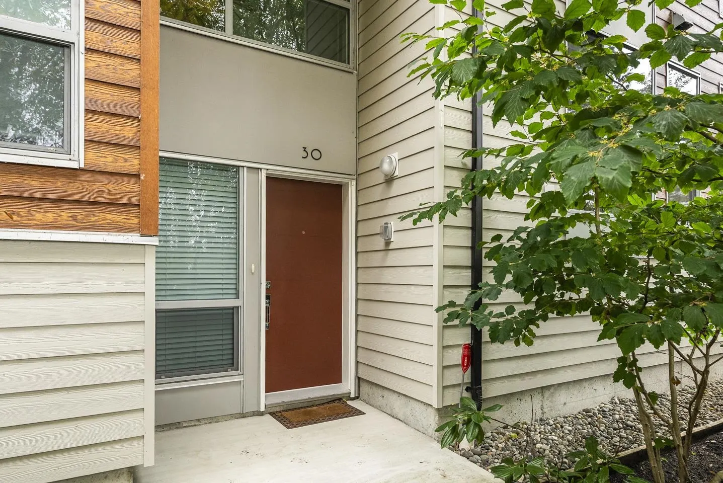 30 15775 Mountain View Drive