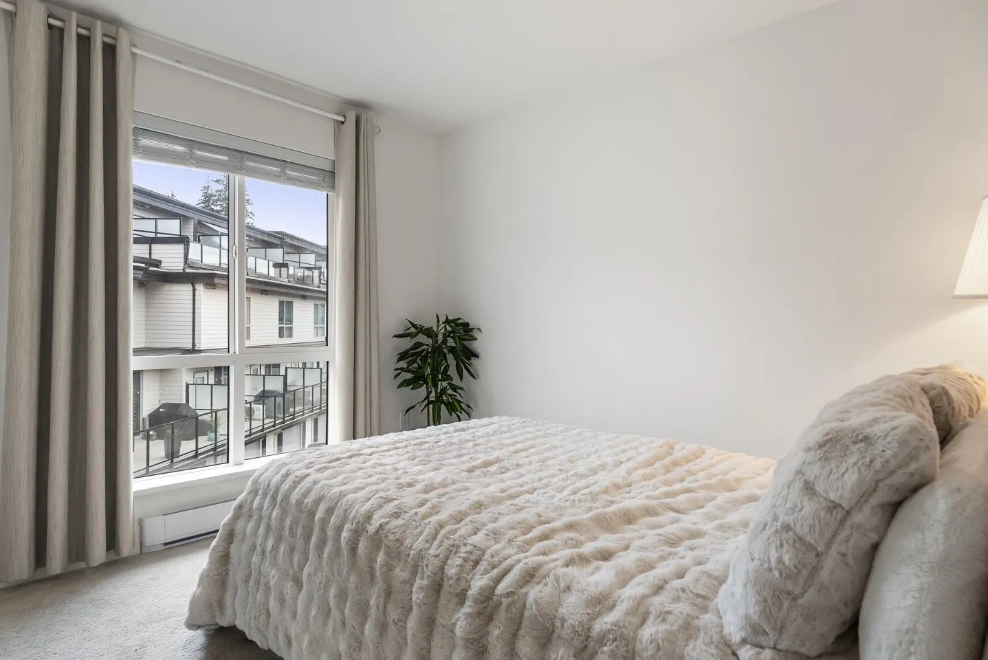 30 15775 Mountain View Drive