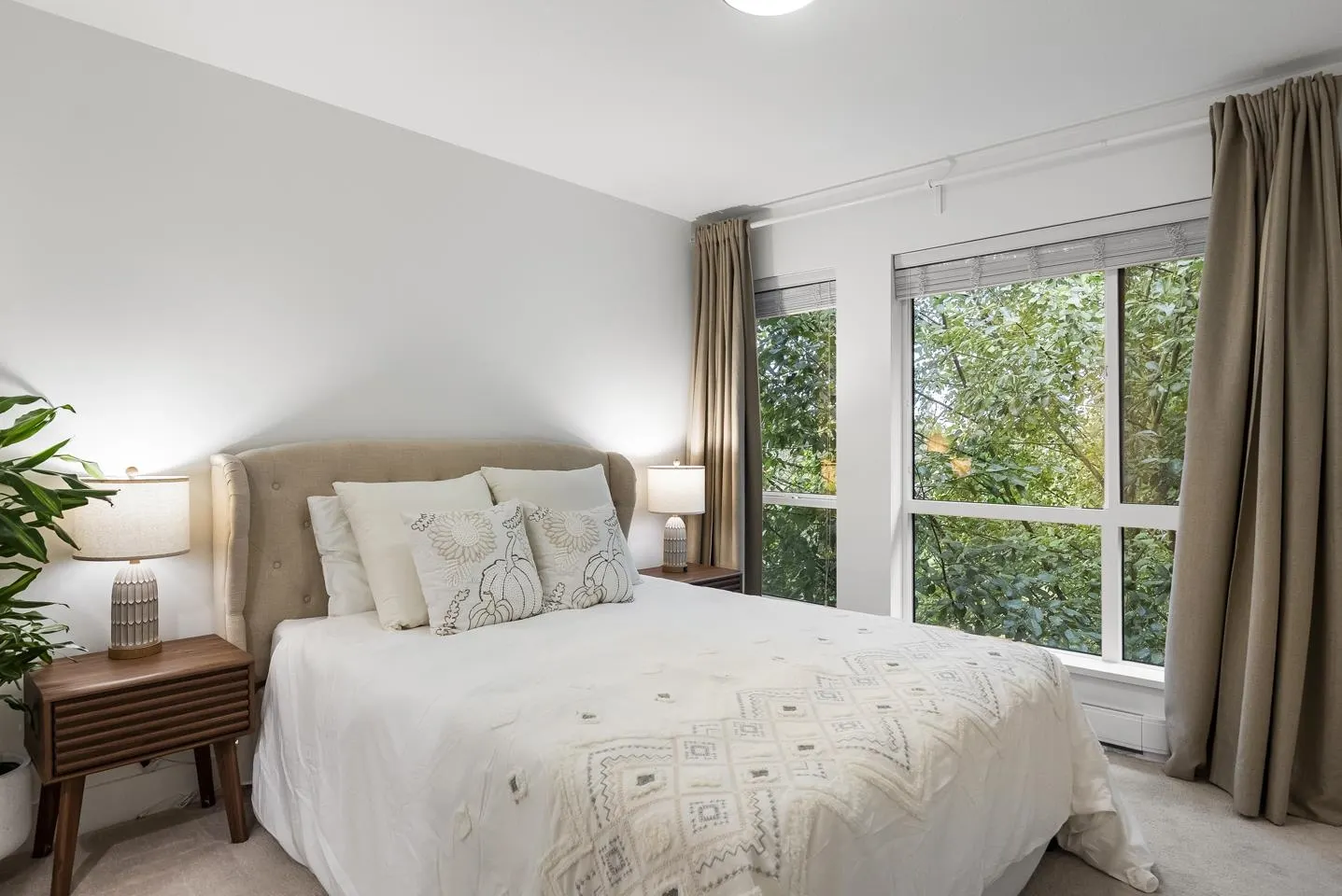 30 15775 Mountain View Drive