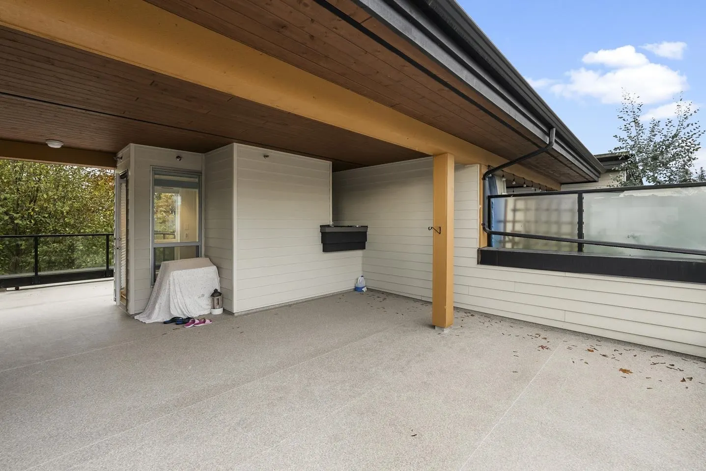 30 15775 Mountain View Drive