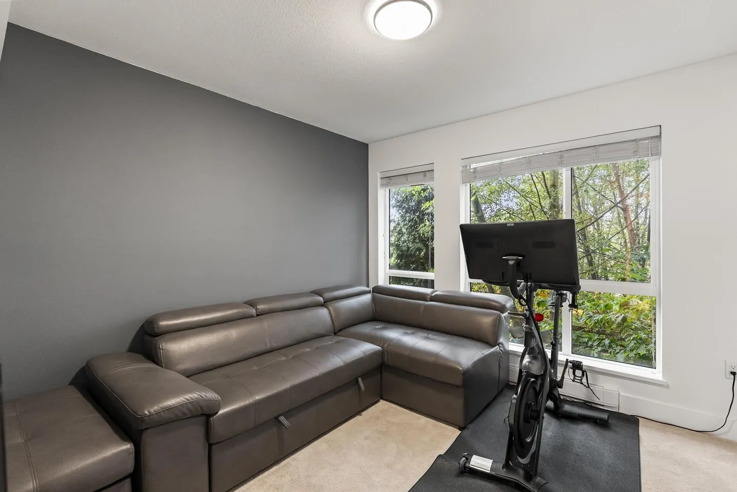 30 15775 Mountain View Drive