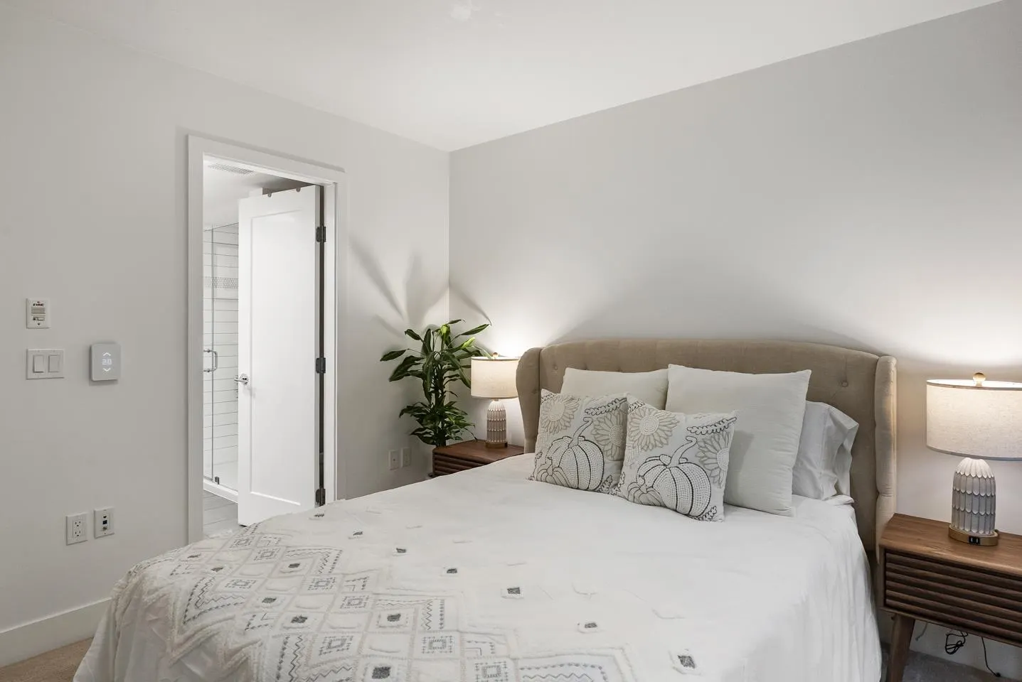 30 15775 Mountain View Drive