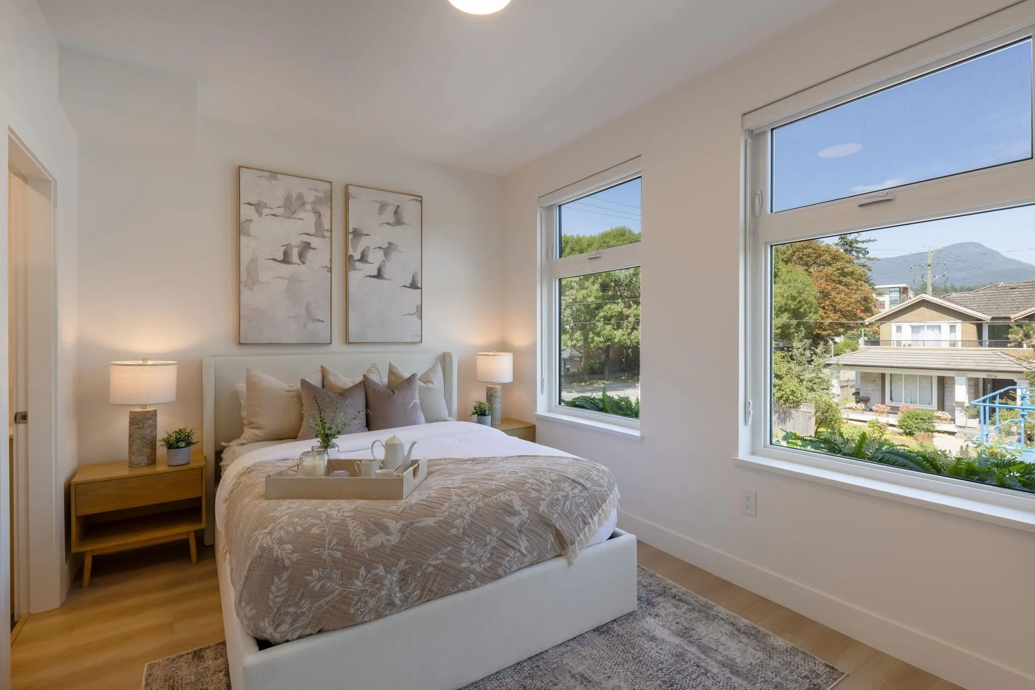 102 342 Mountain Highway