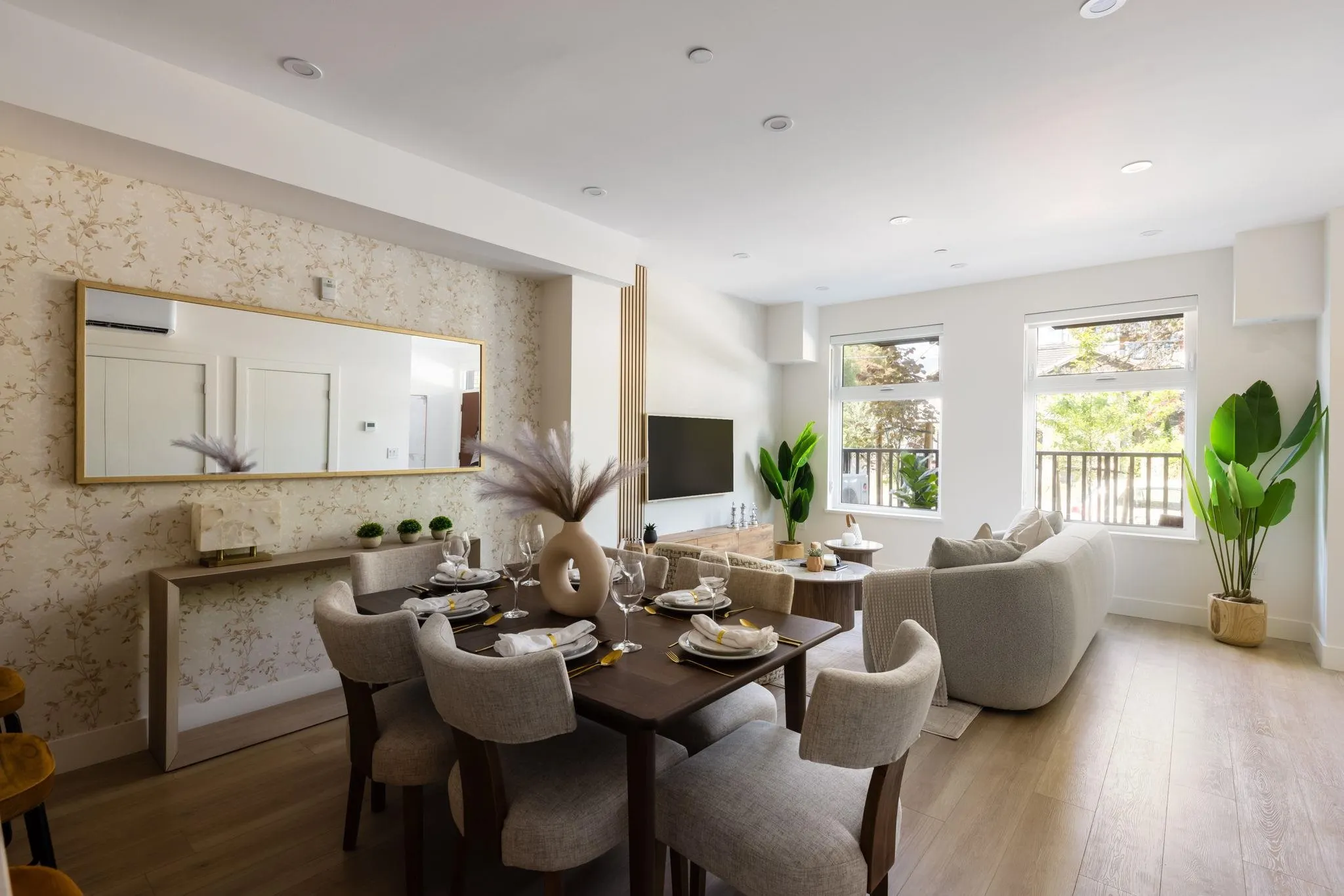 102 342 Mountain Highway