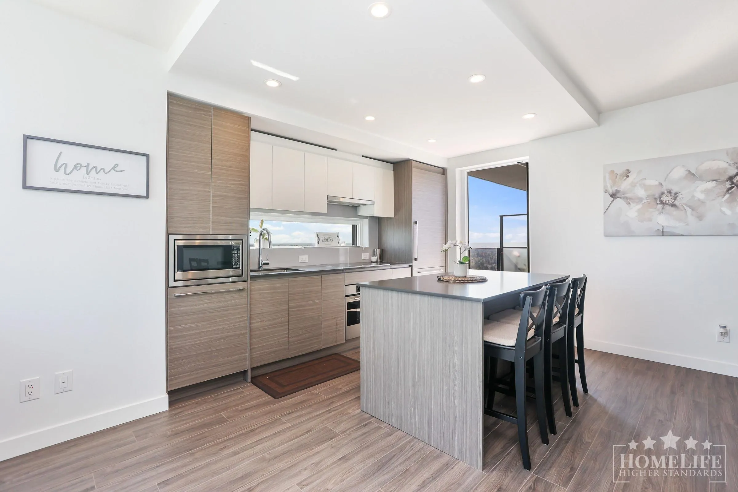 3209 13615 Fraser Highway