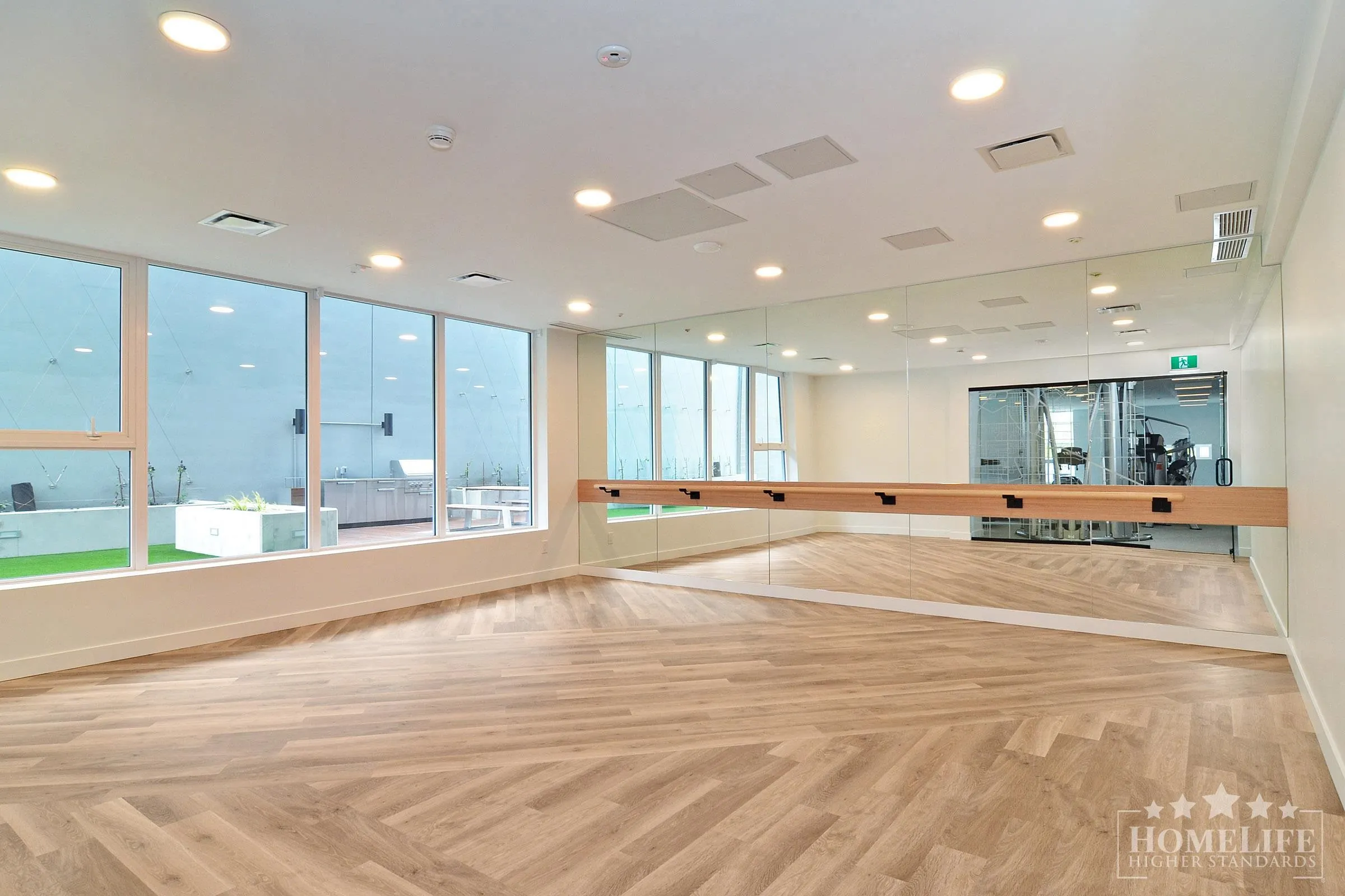 3209 13615 Fraser Highway