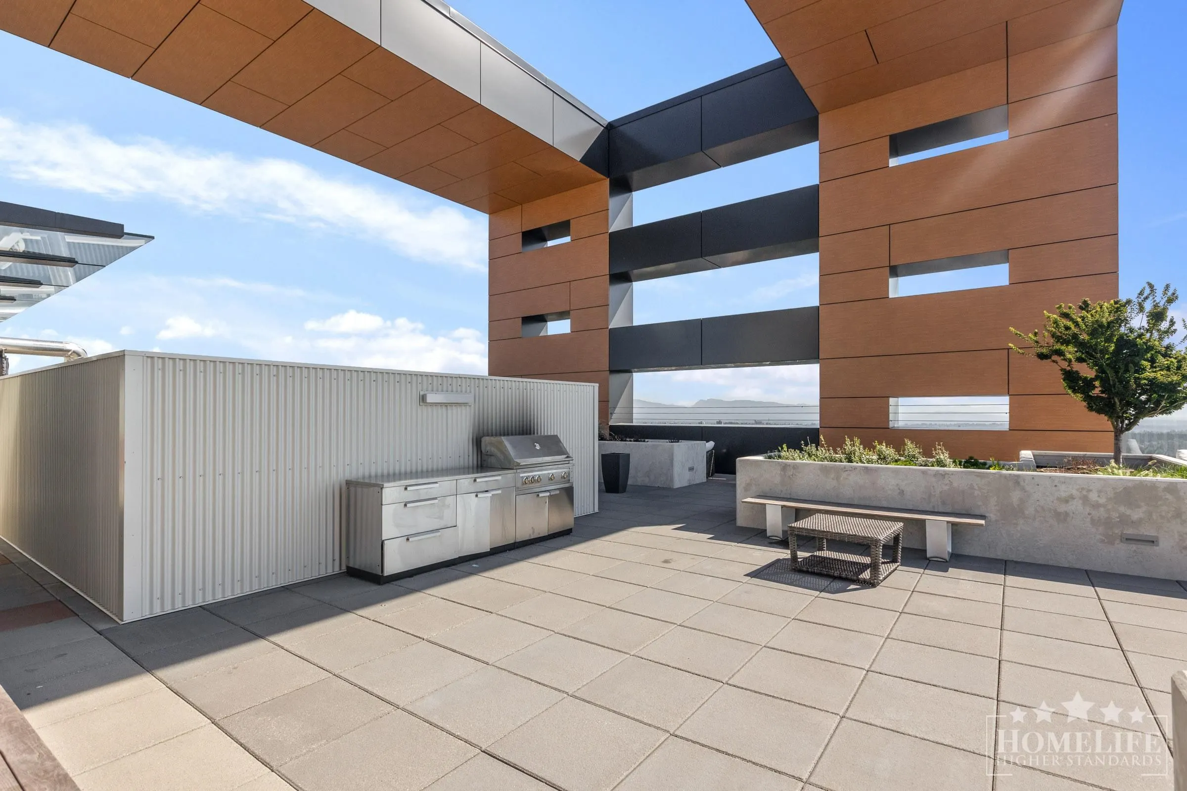 3209 13615 Fraser Highway