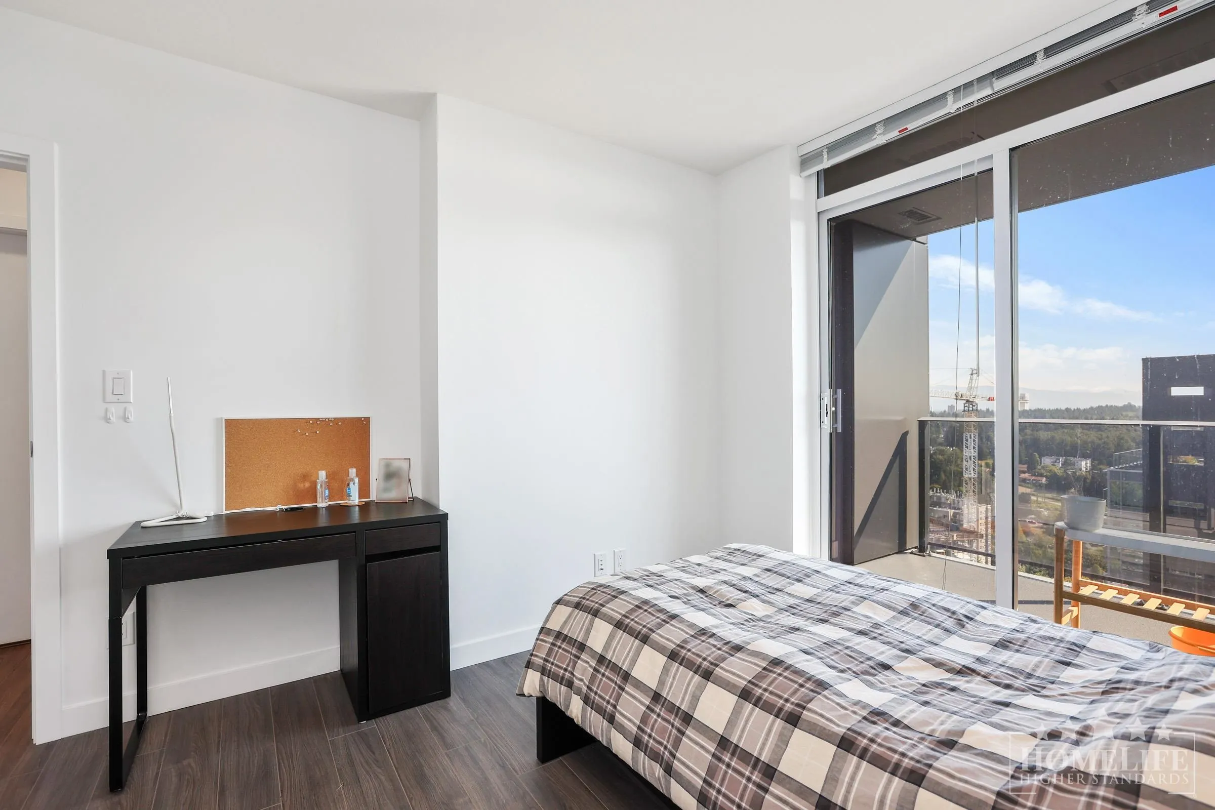 3209 13615 Fraser Highway