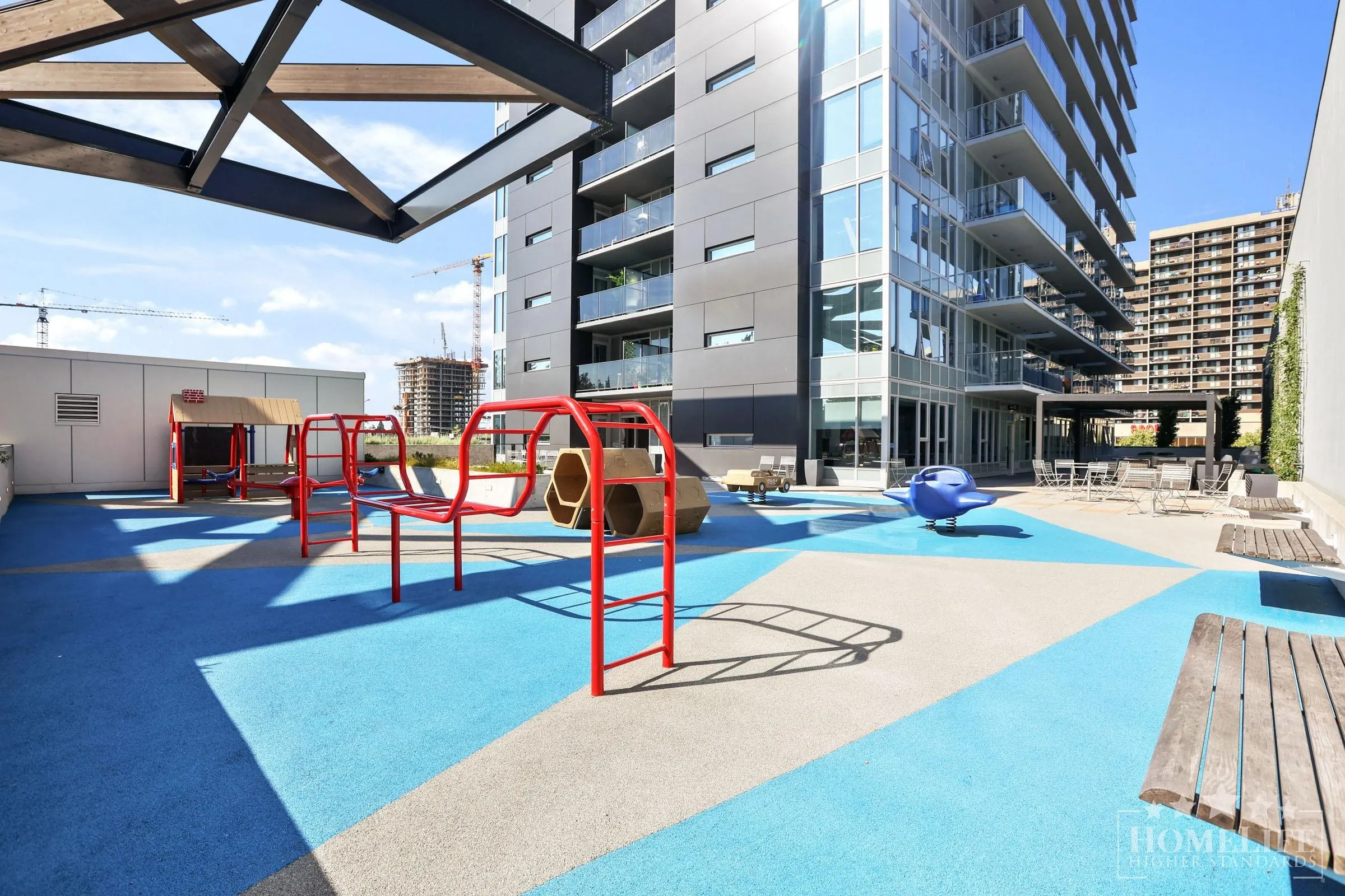 3209 13615 Fraser Highway