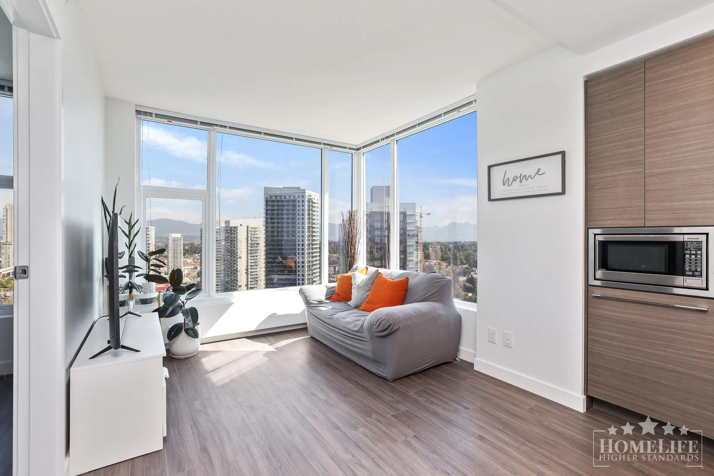 3209 13615 Fraser Highway