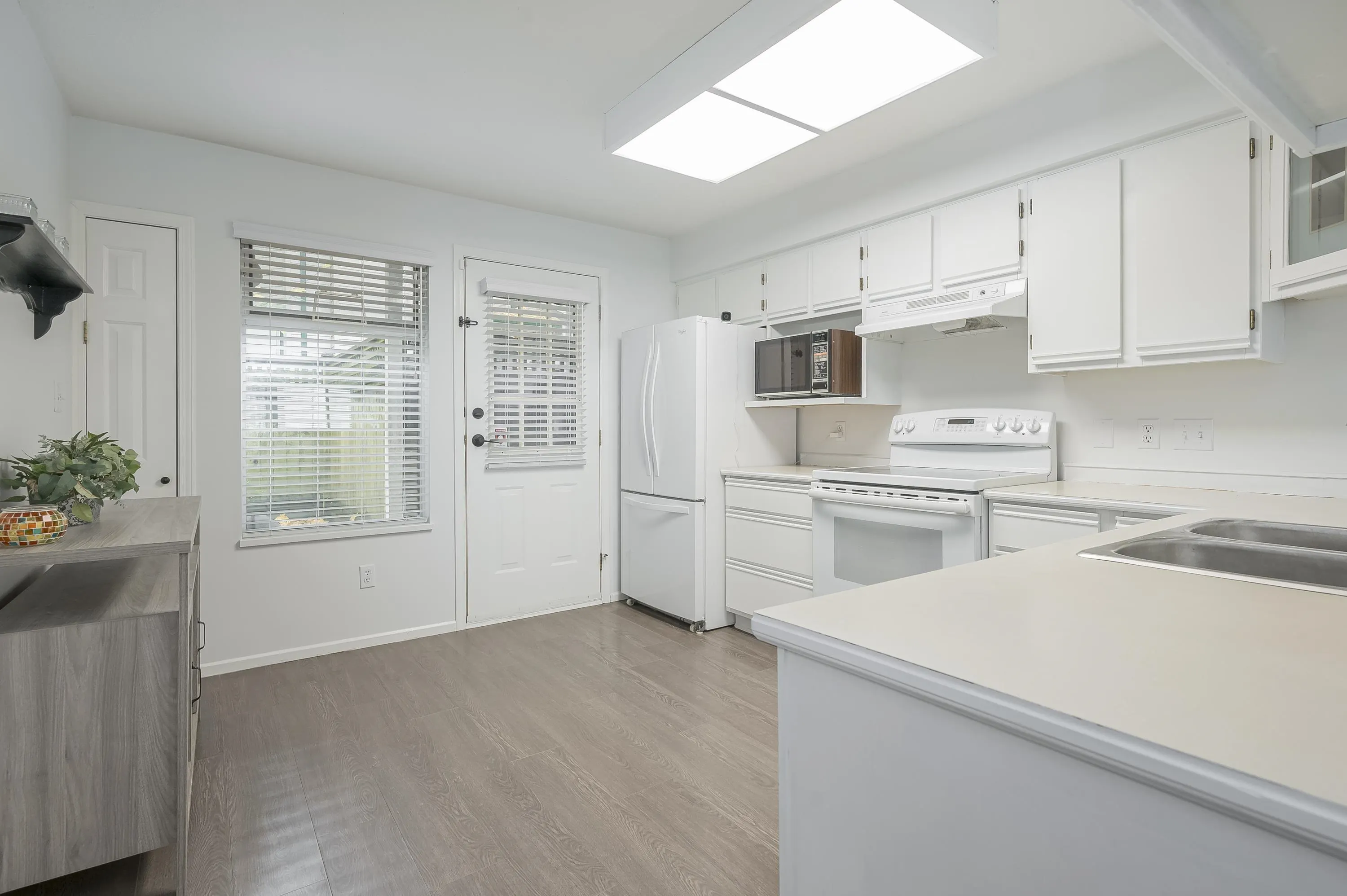 111 10308 155a Street