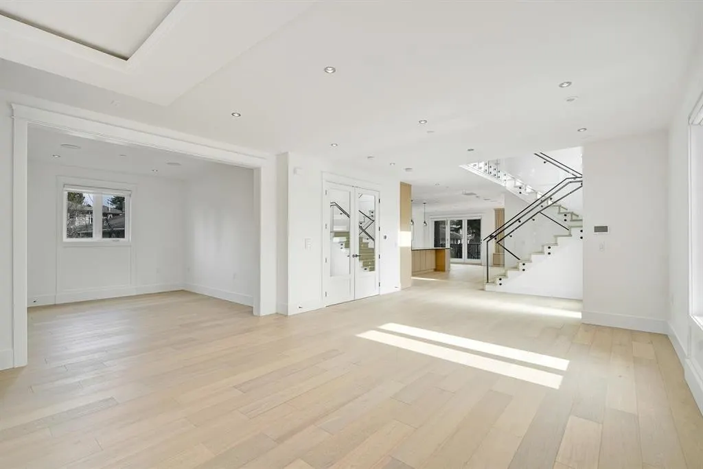 13915 Blackburn Avenue