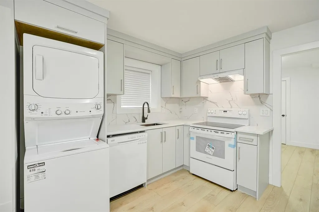 13915 Blackburn Avenue