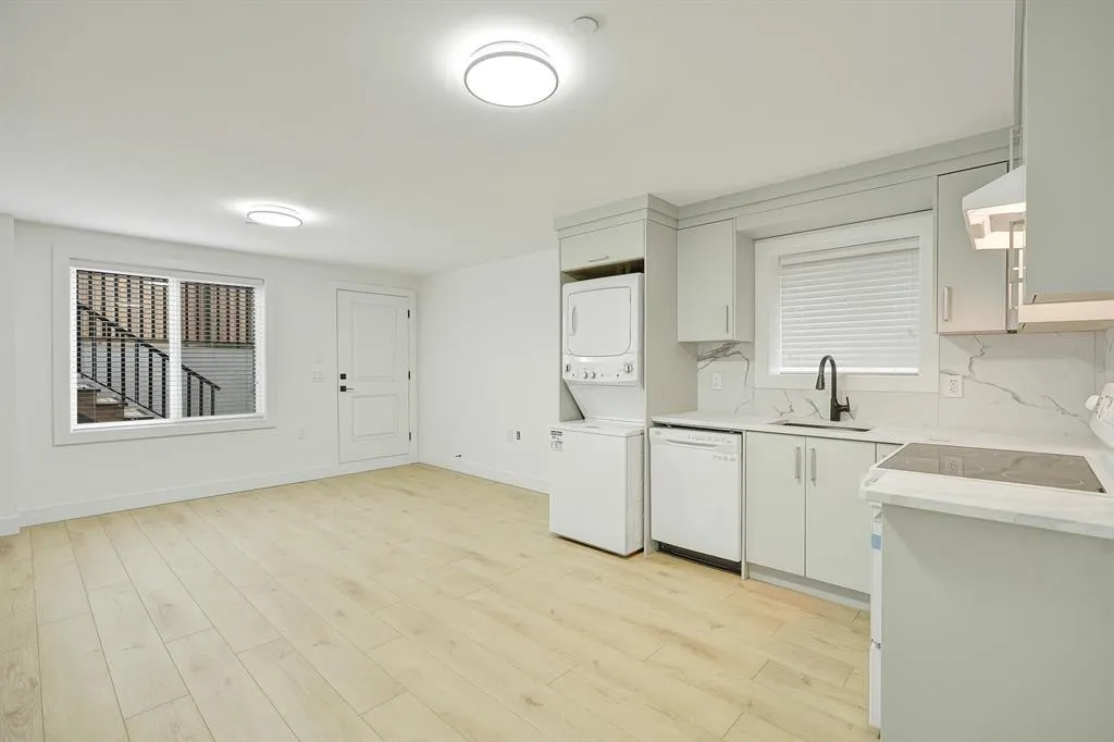 13915 Blackburn Avenue