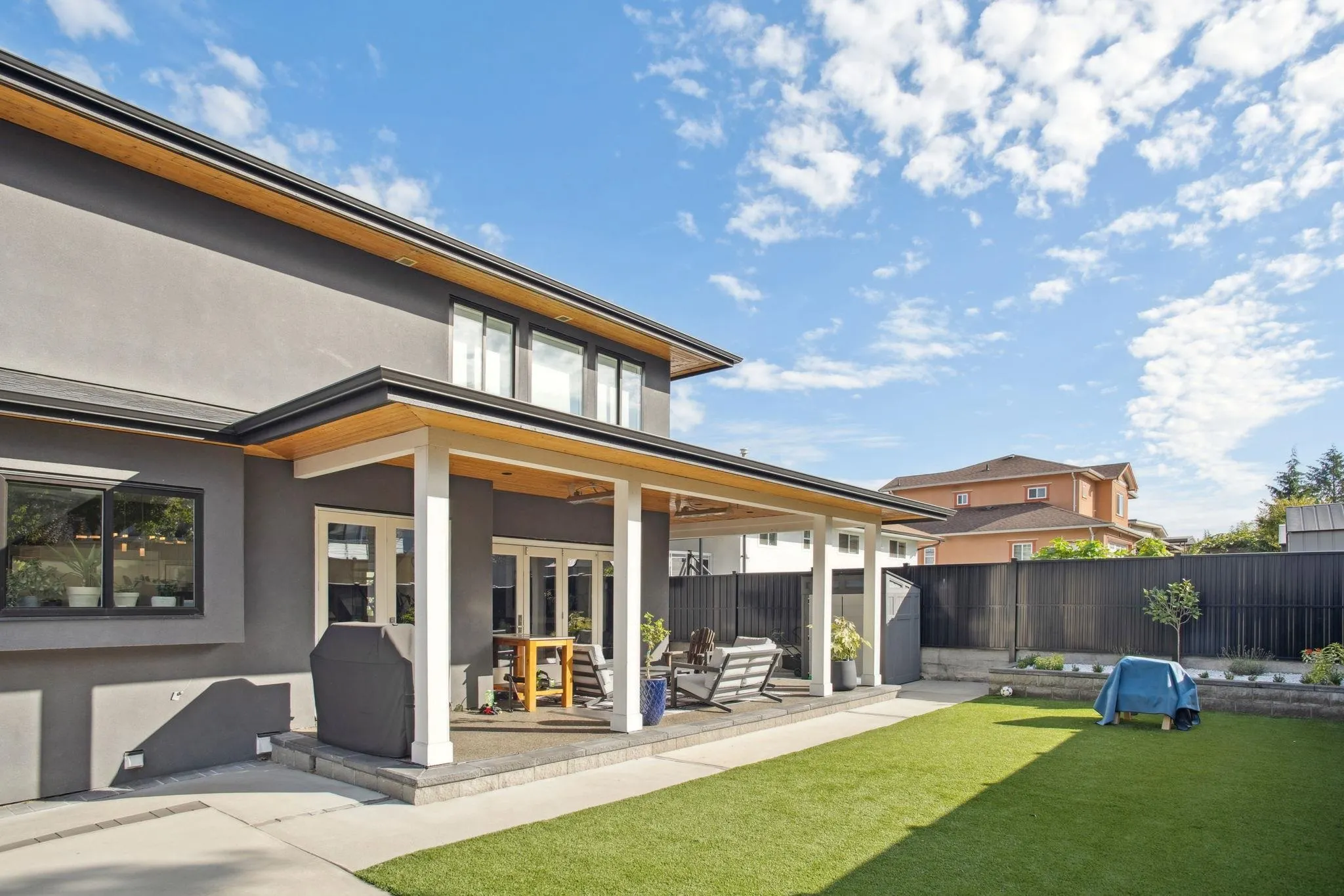 5030 Hardwick Street