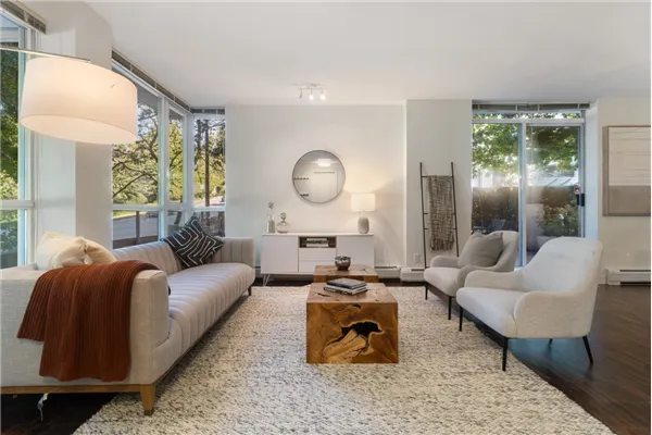 188 Chesterfield Avenue