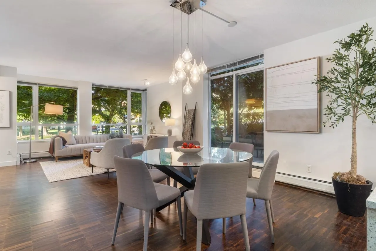 188 Chesterfield Avenue