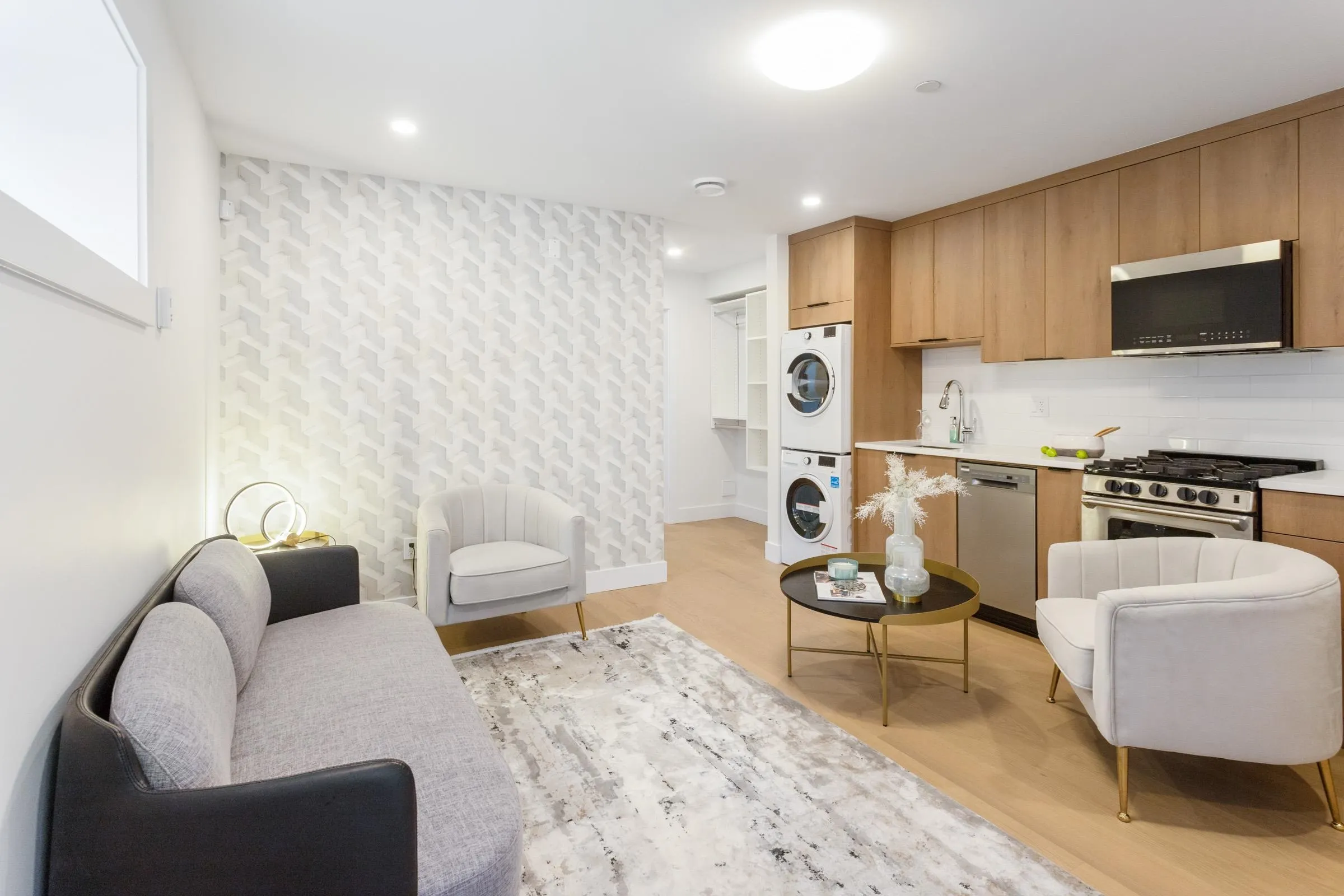 2658 Waterloo Street