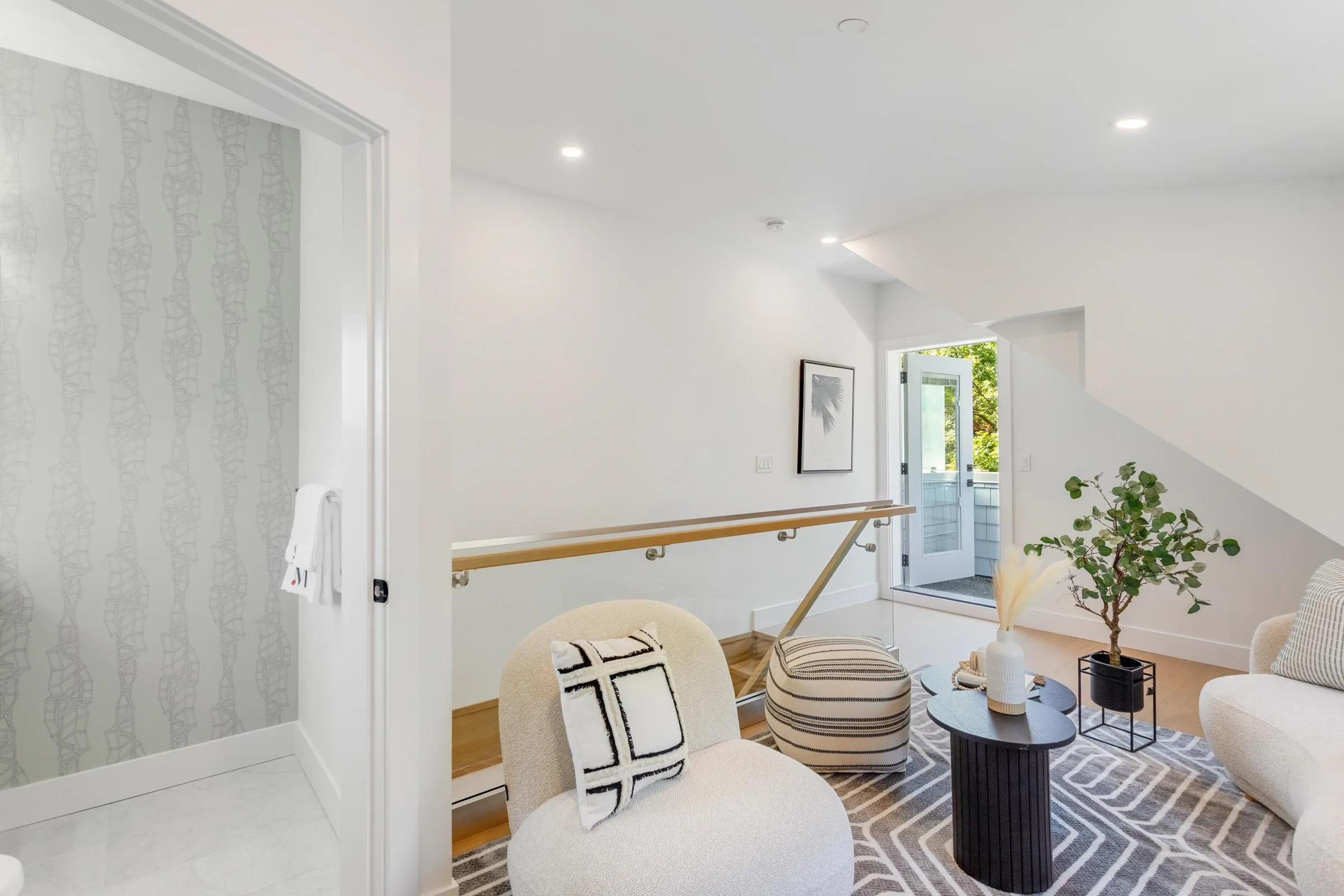 2658 Waterloo Street