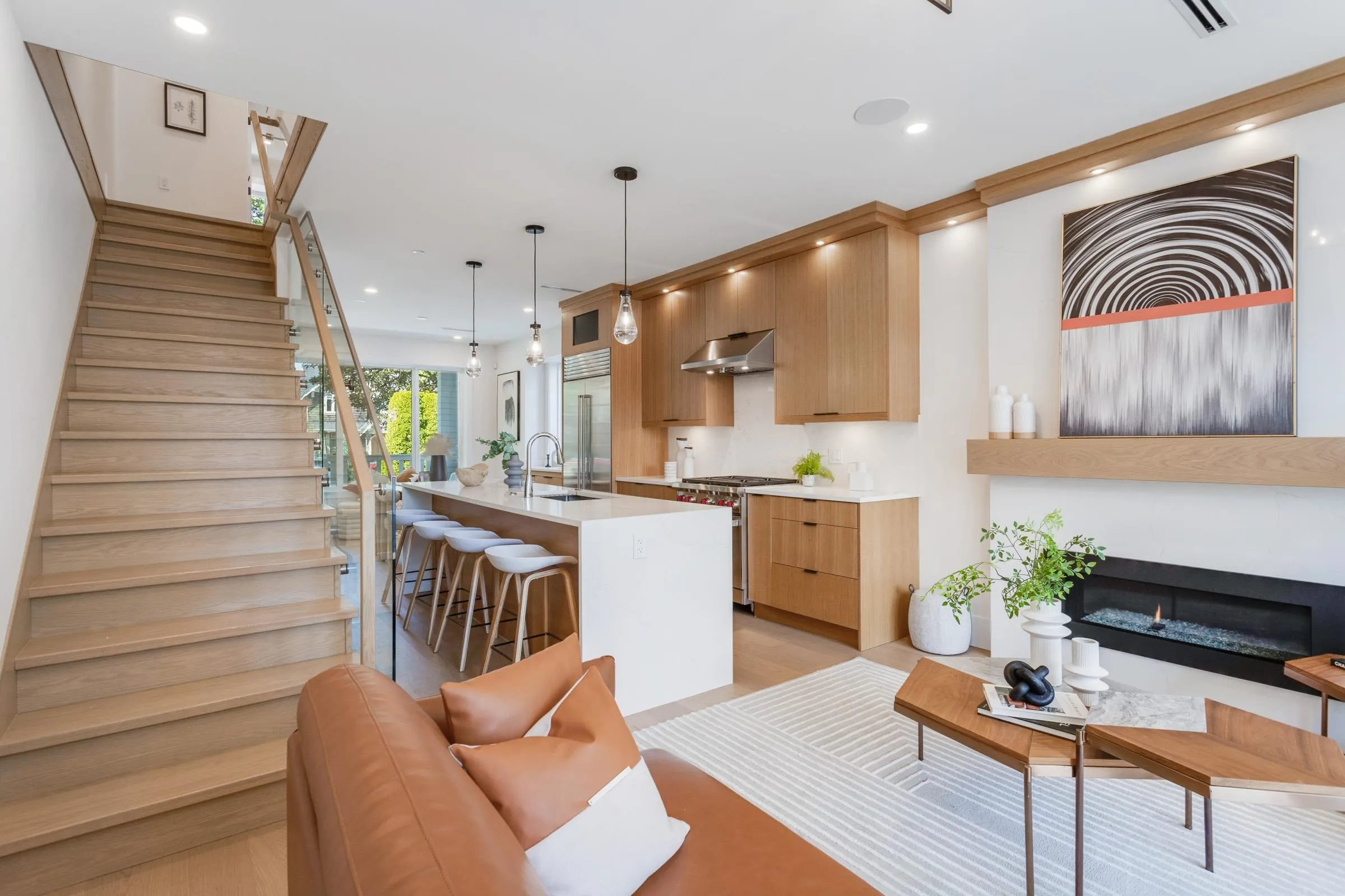 2658 Waterloo Street