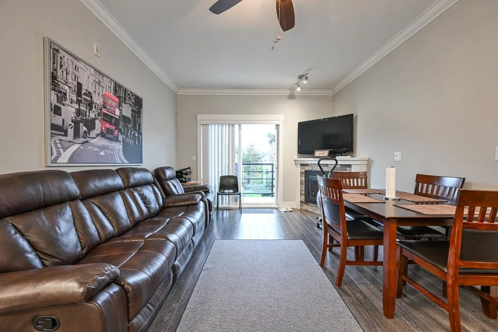 313 8183 121a Street