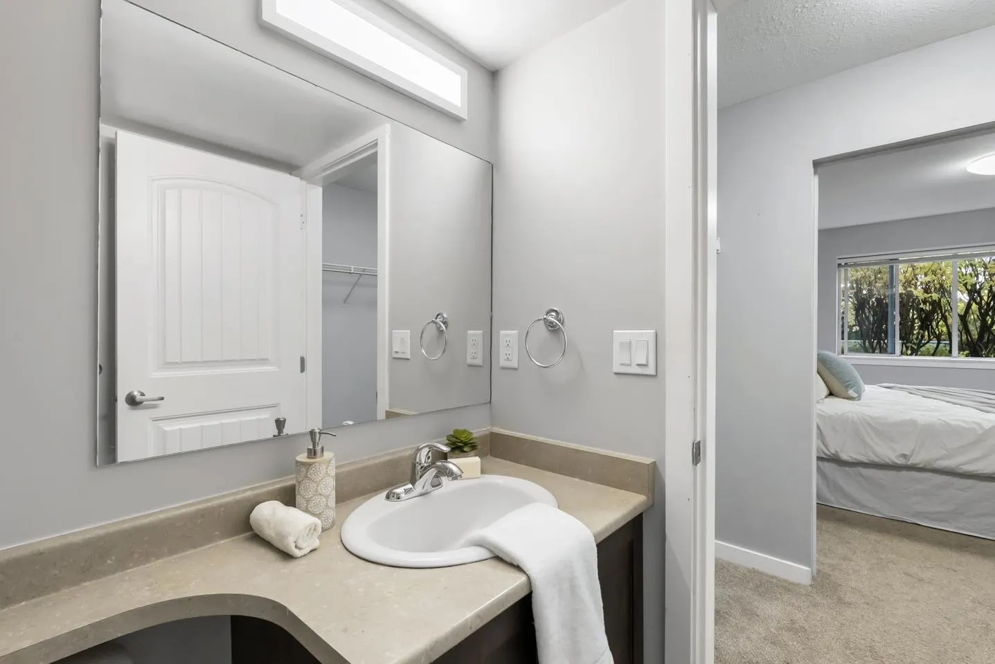 118 32725 George Ferguson Way