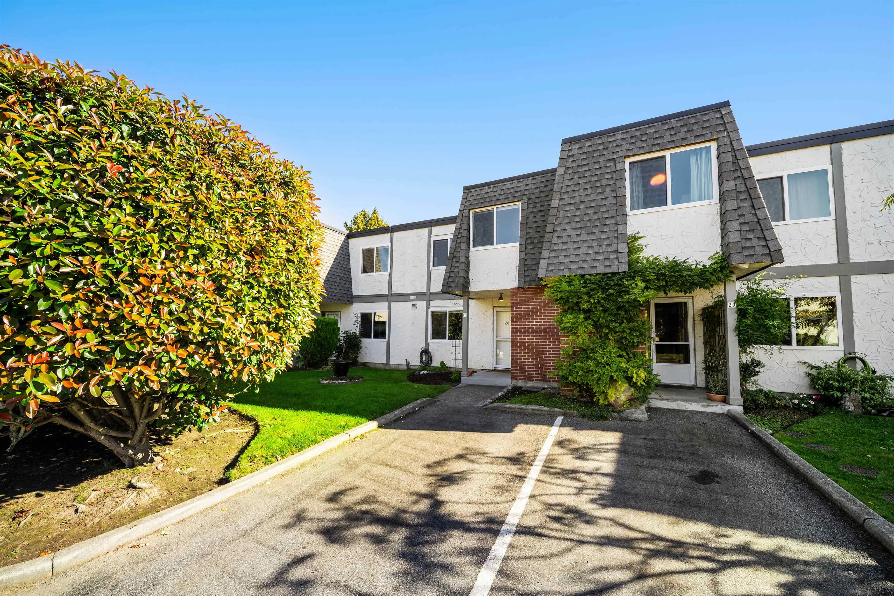 28 10840 Springmont Drive