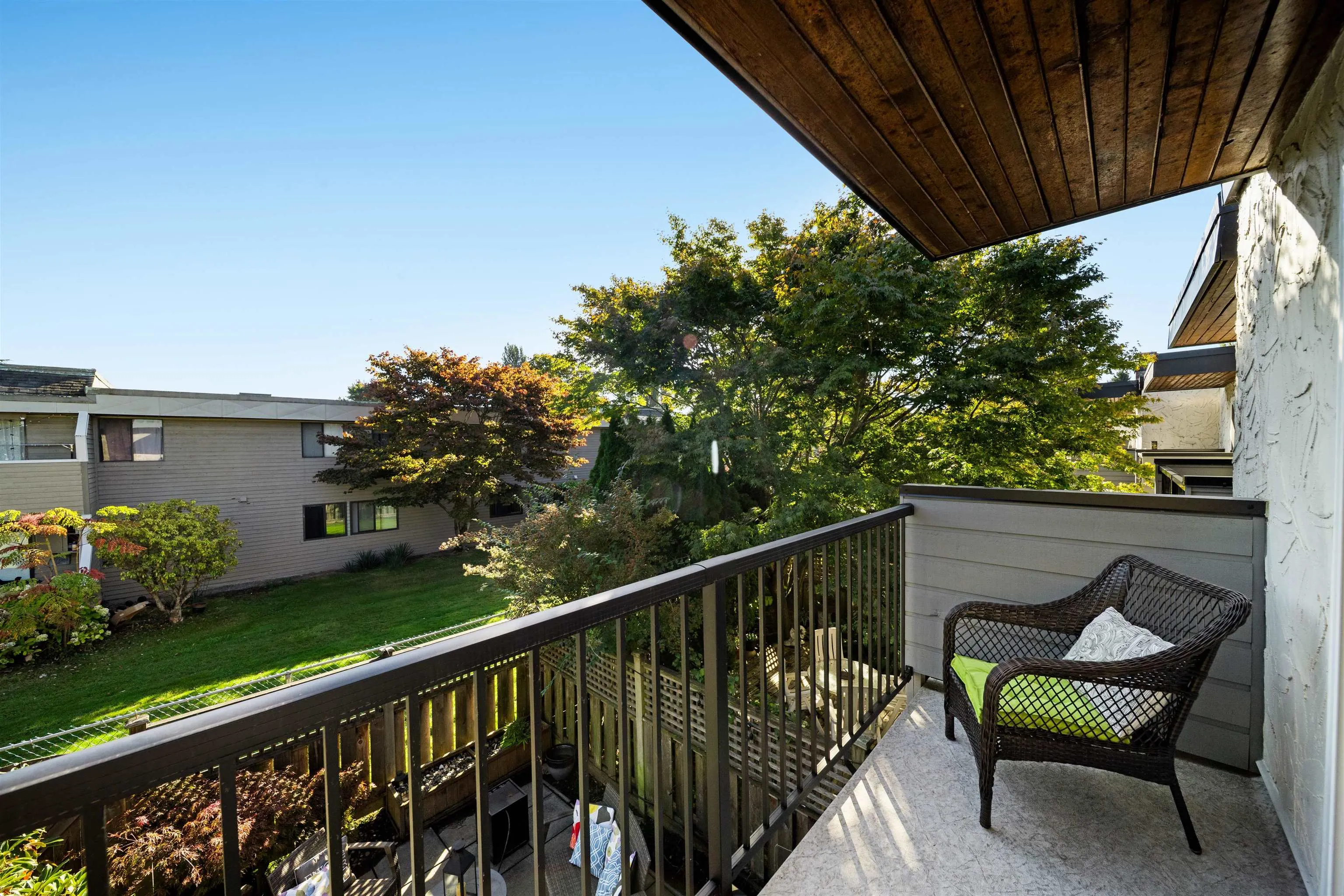 28 10840 Springmont Drive