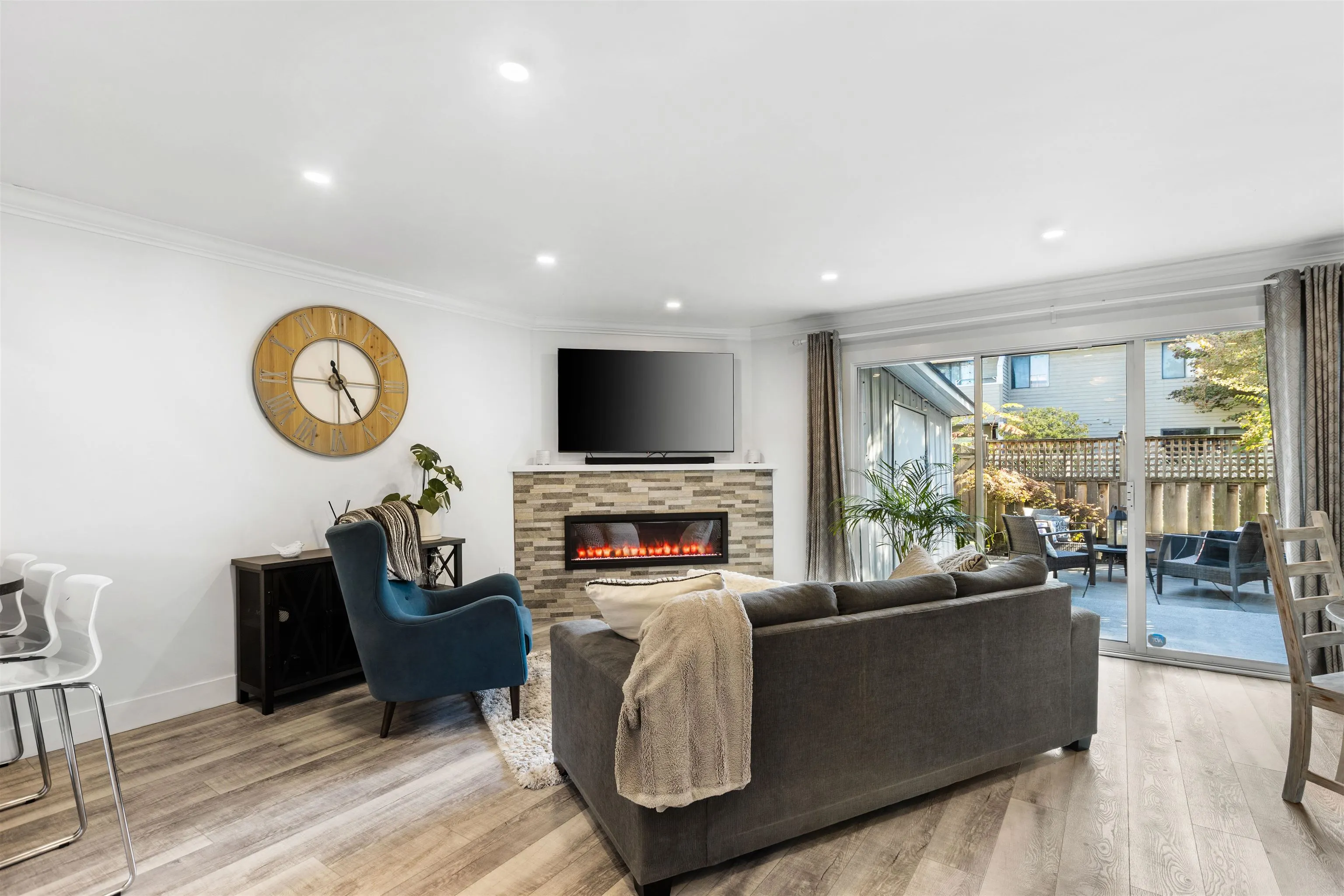 28 10840 Springmont Drive