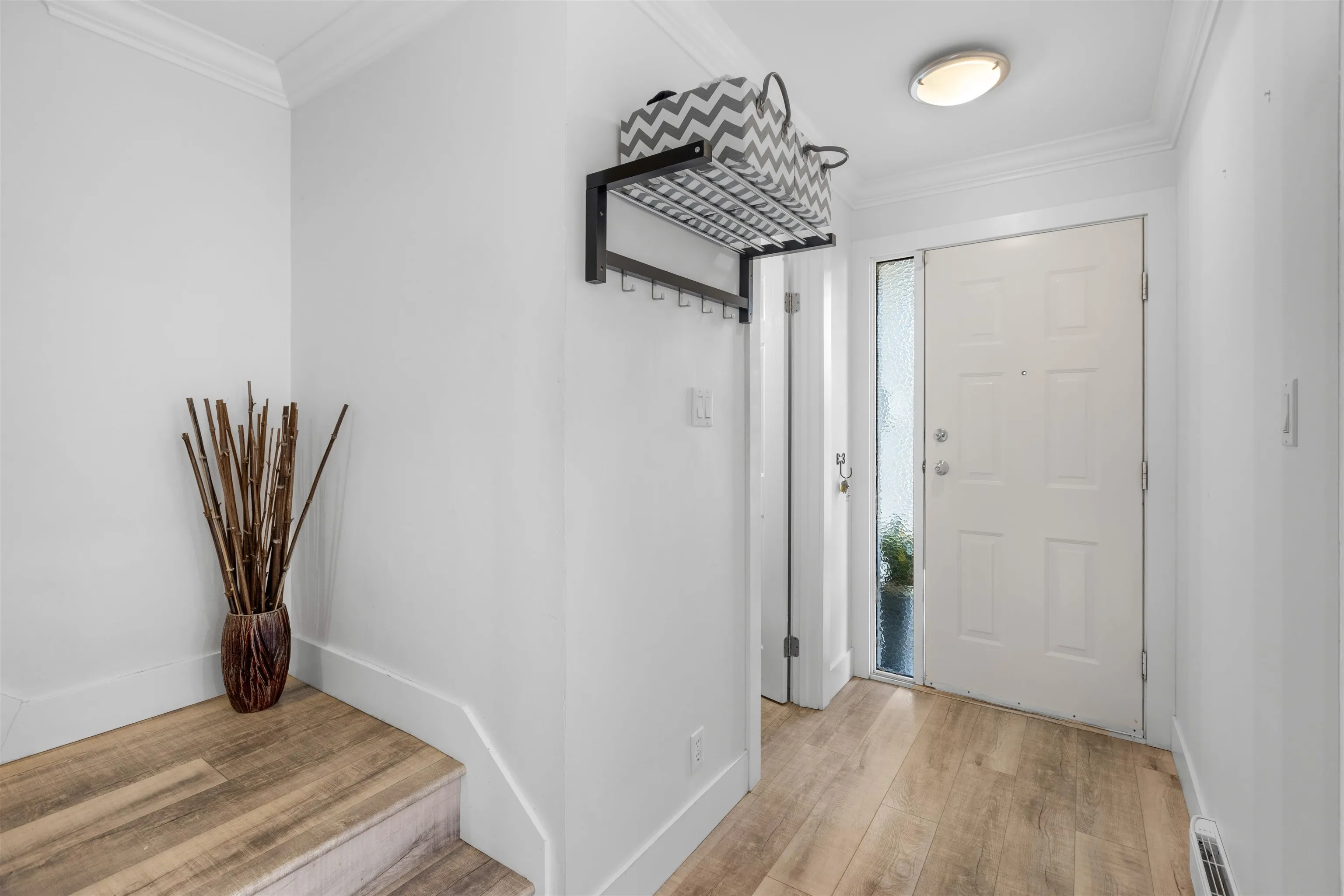 28 10840 Springmont Drive