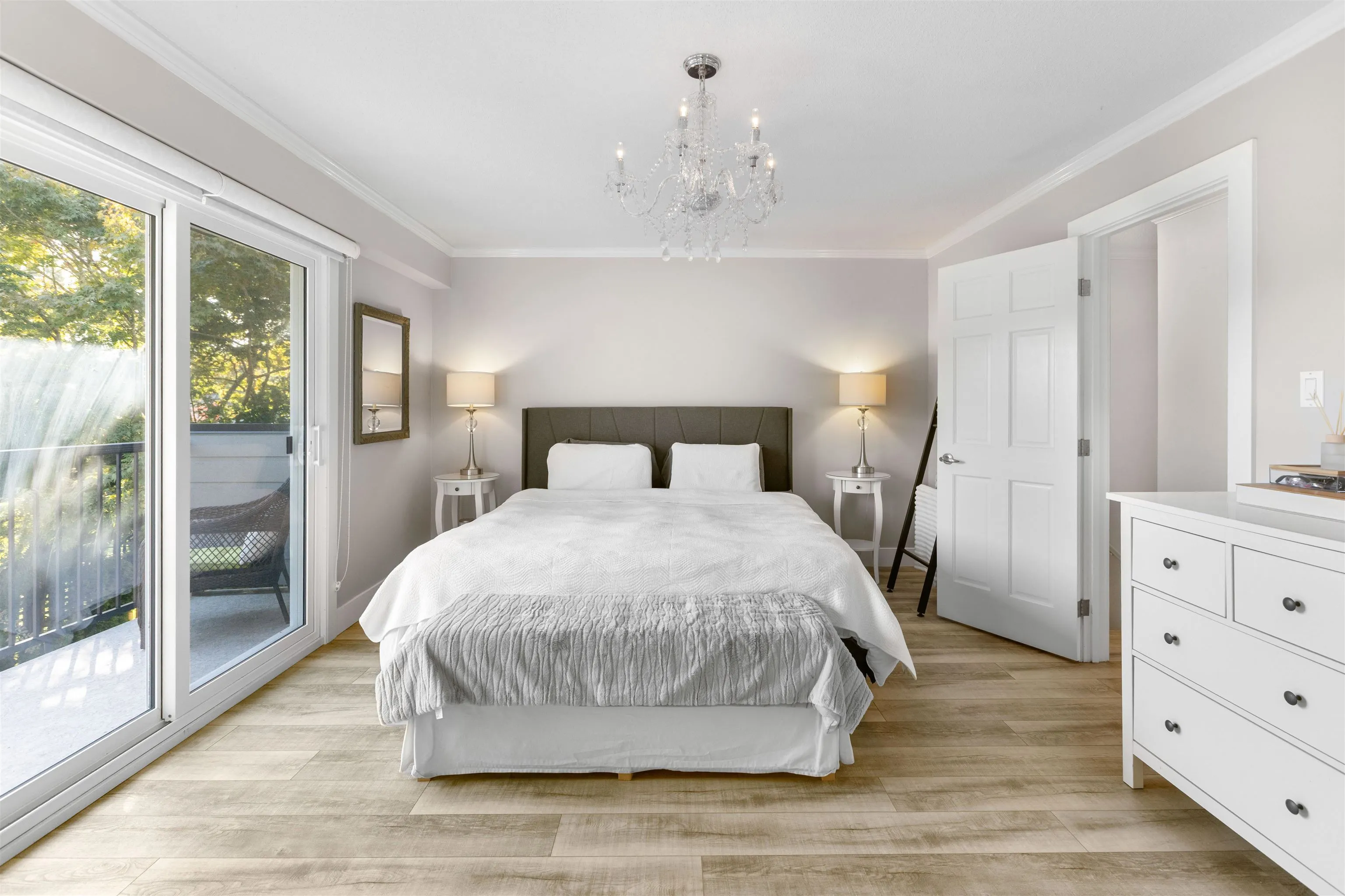 28 10840 Springmont Drive