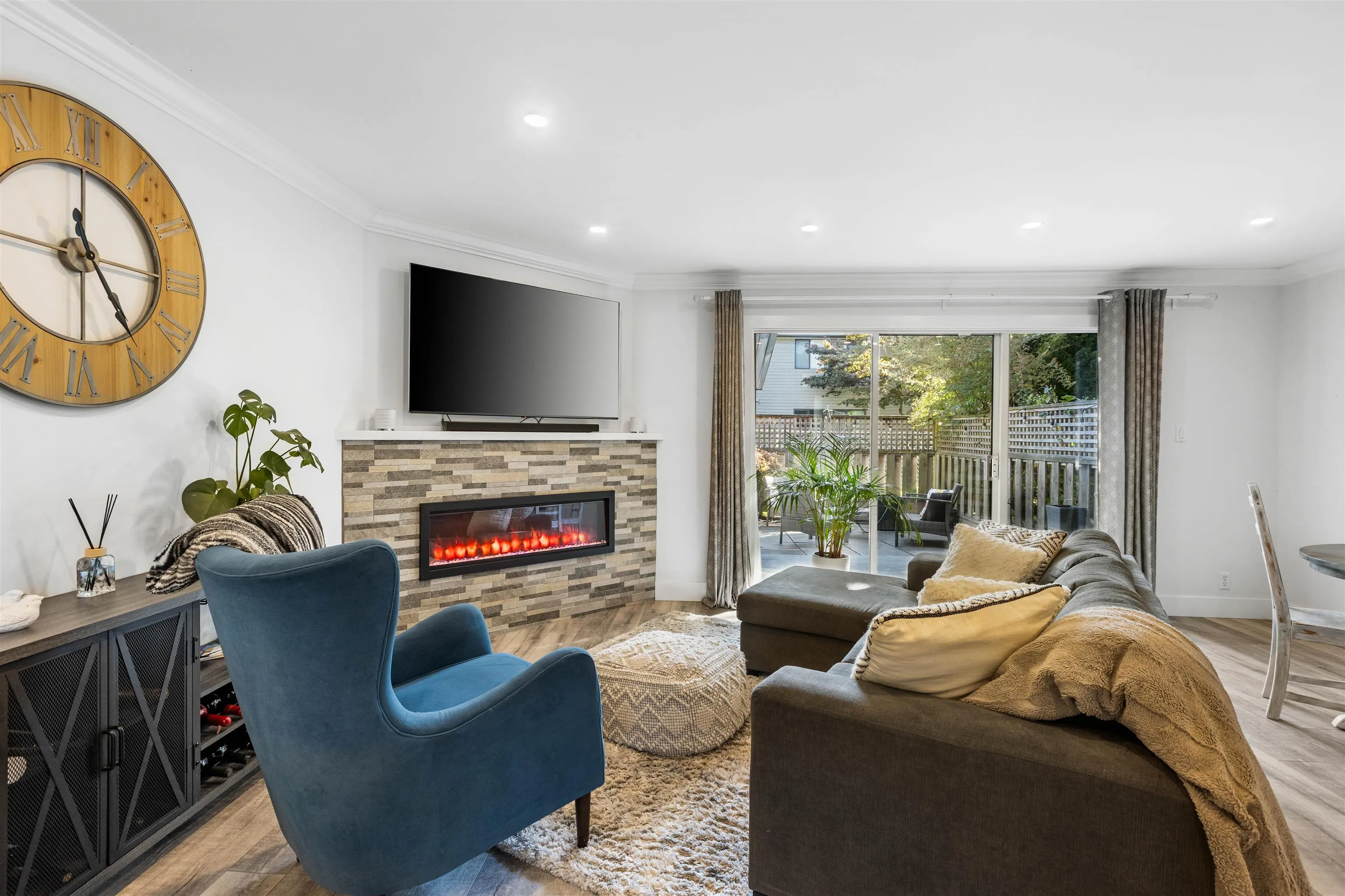 28 10840 Springmont Drive