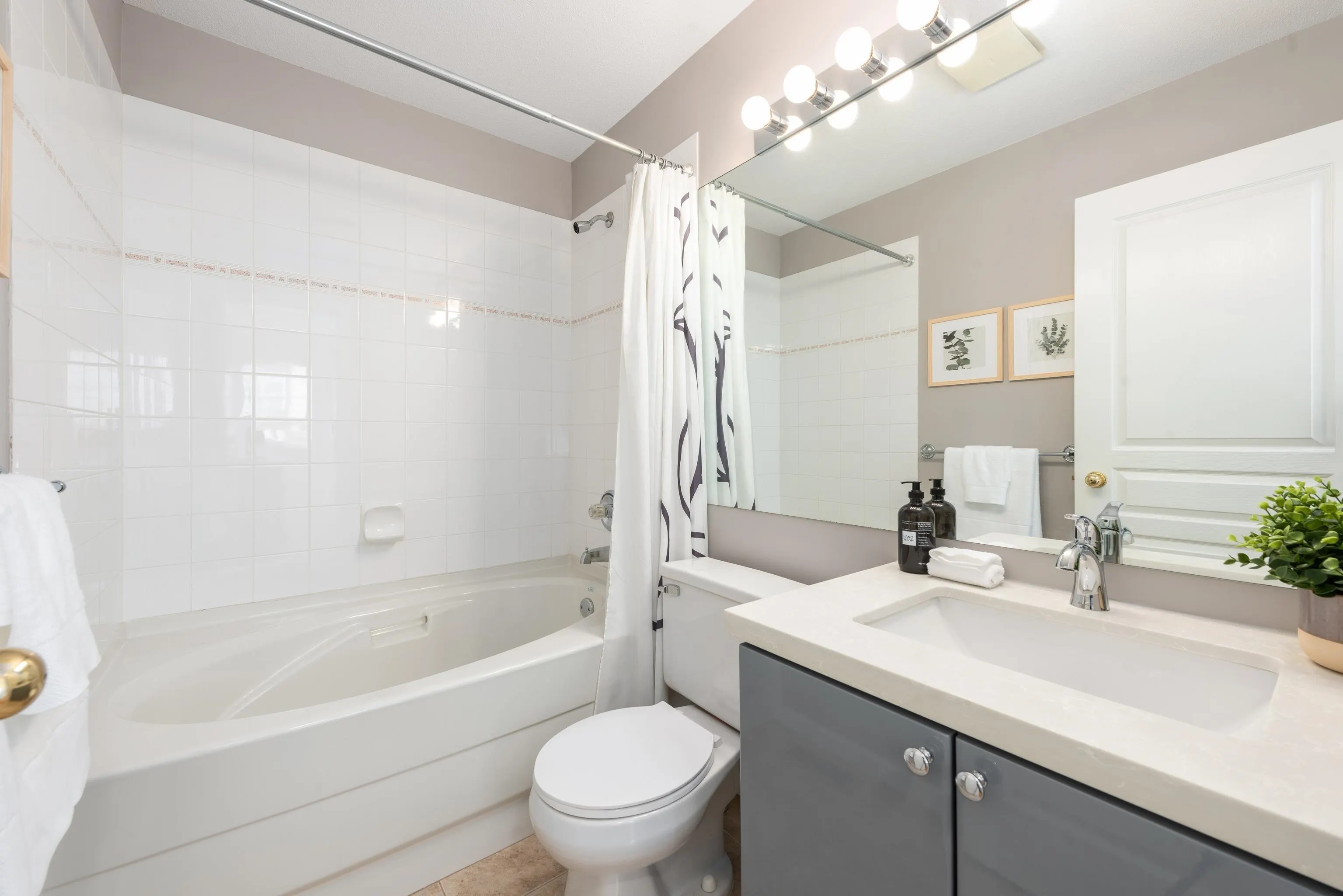 37 7500 Cumberland Street