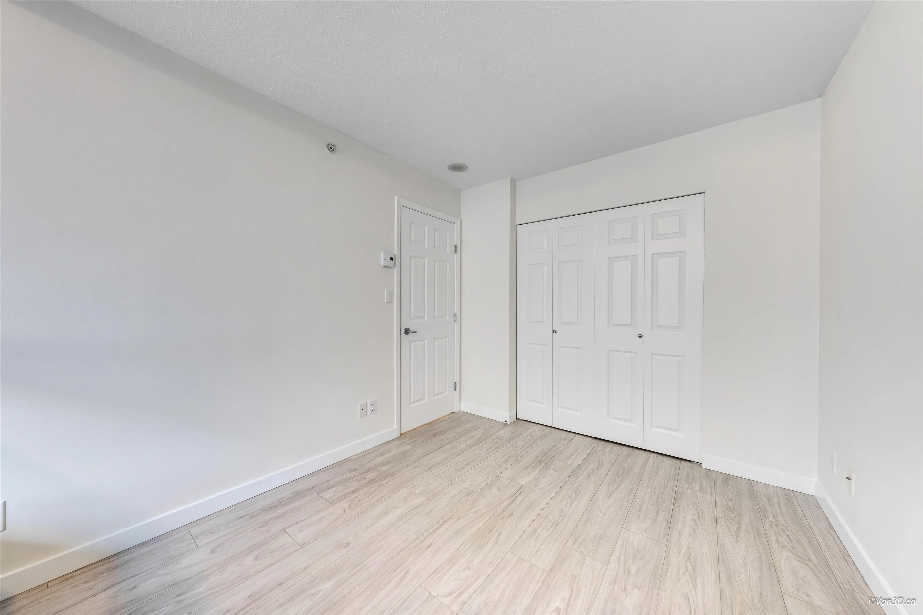 805 1420 W Georgia Street