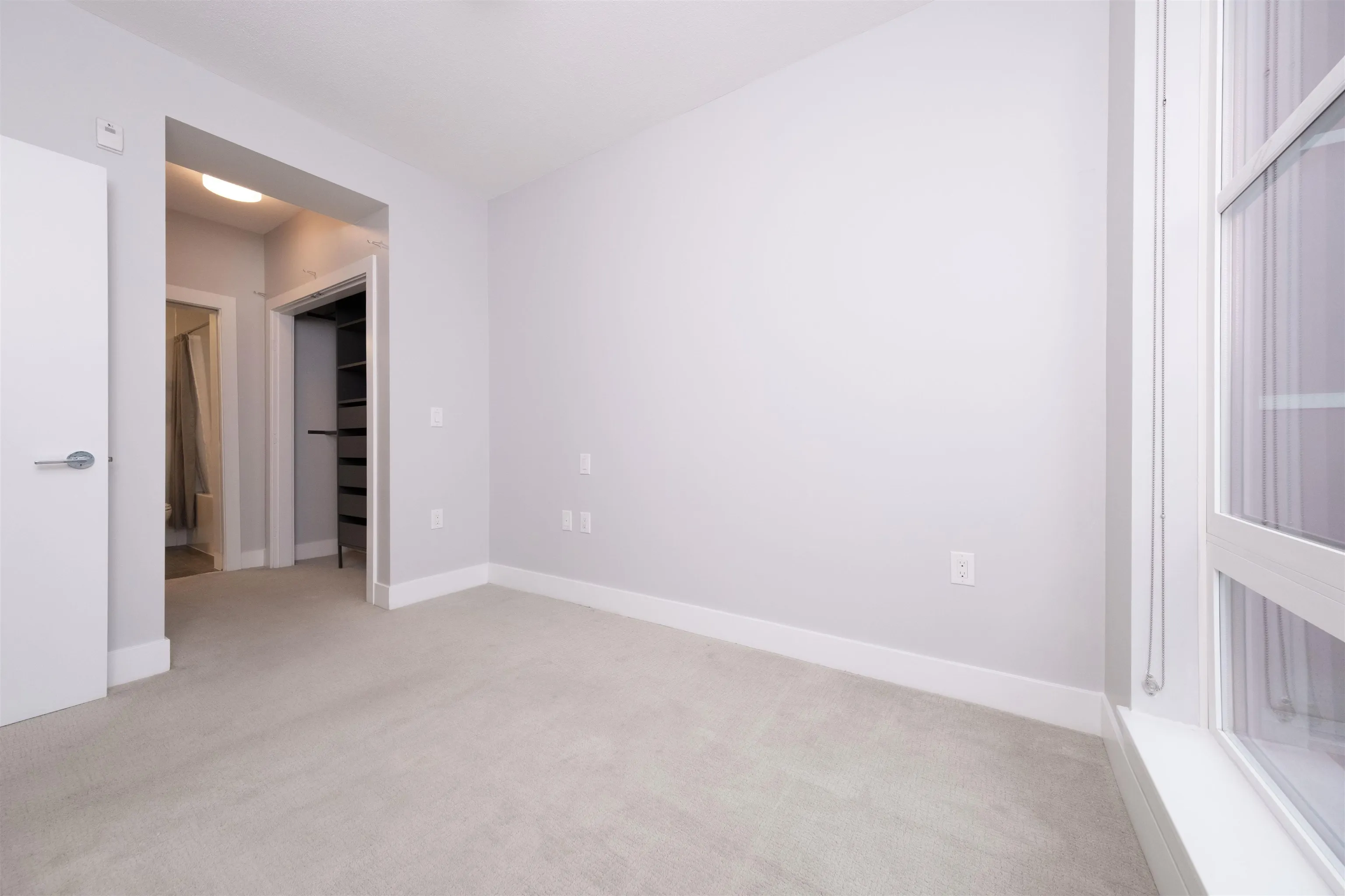 501 3488 Sawmill Crescent