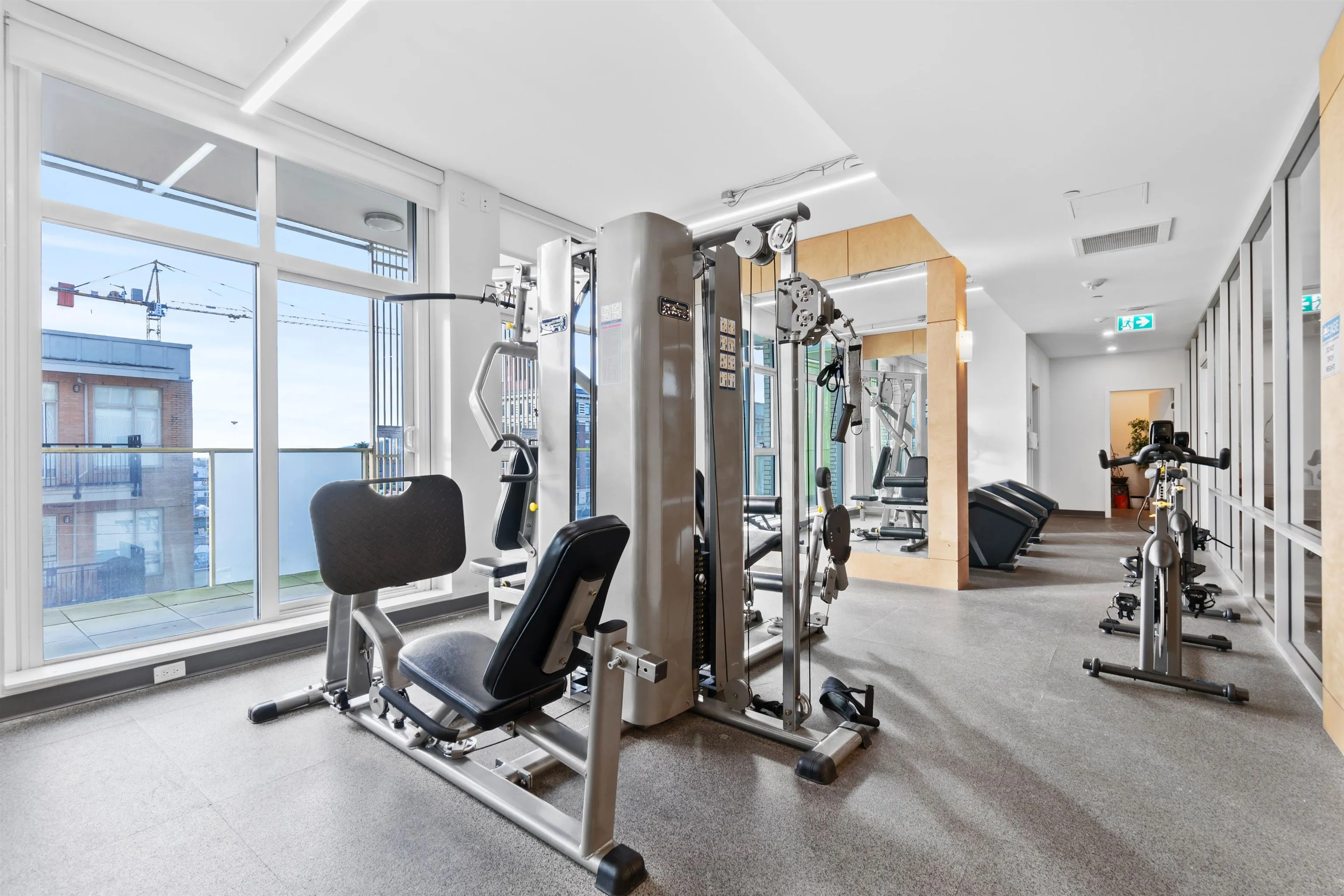 1812 285 E 10th Avenue