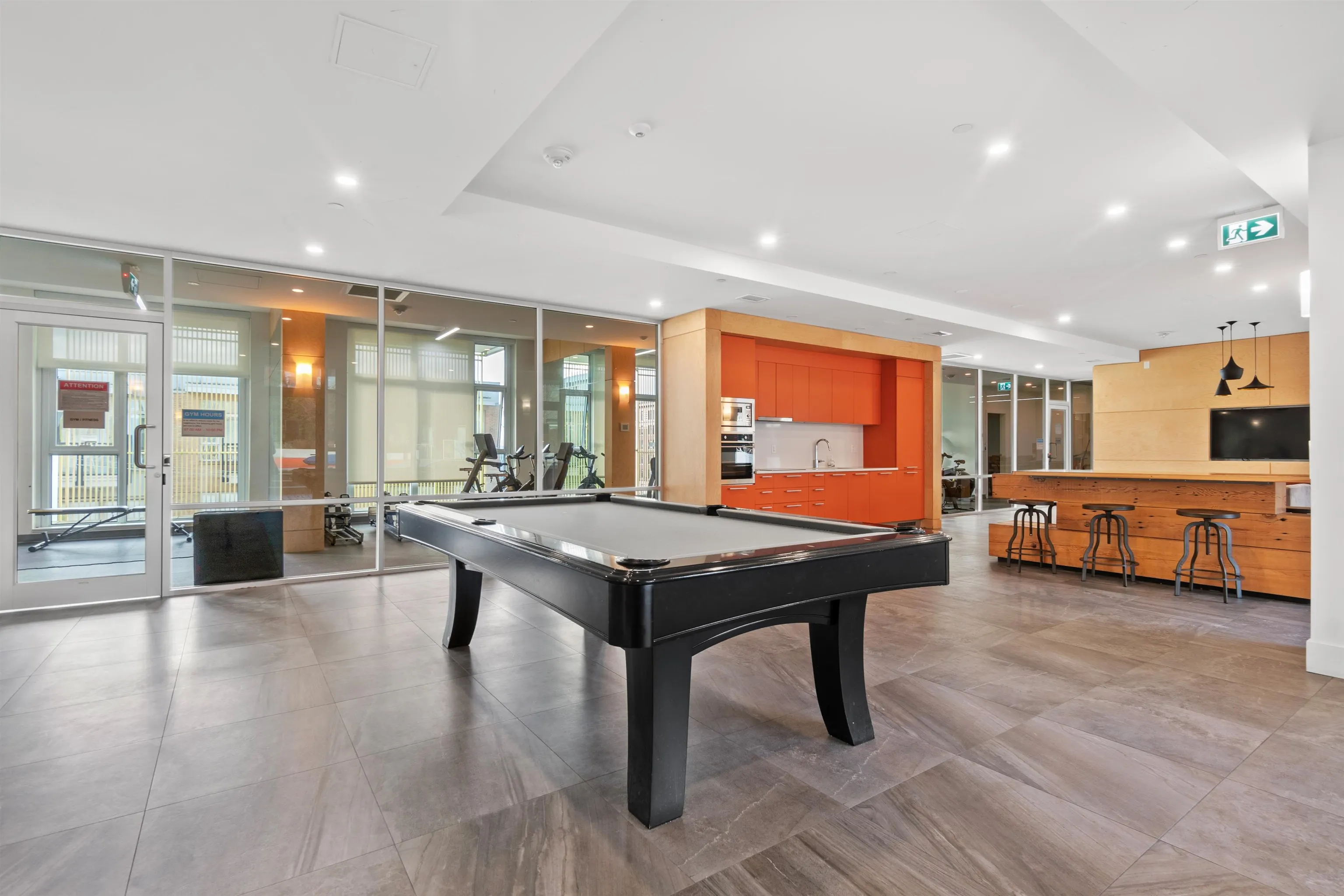 1812 285 E 10th Avenue