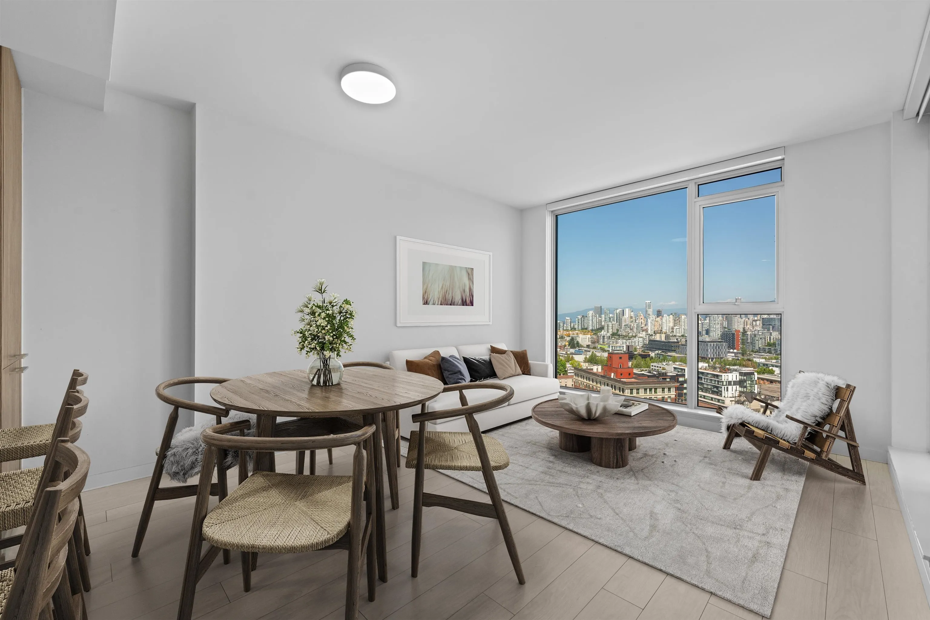 1812 285 E 10th Avenue