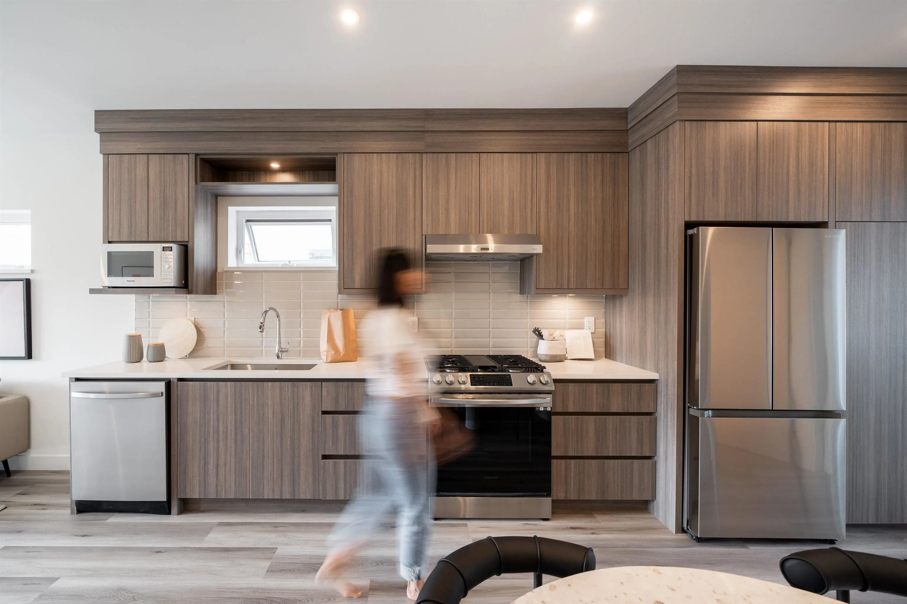 5102 Chambers Street