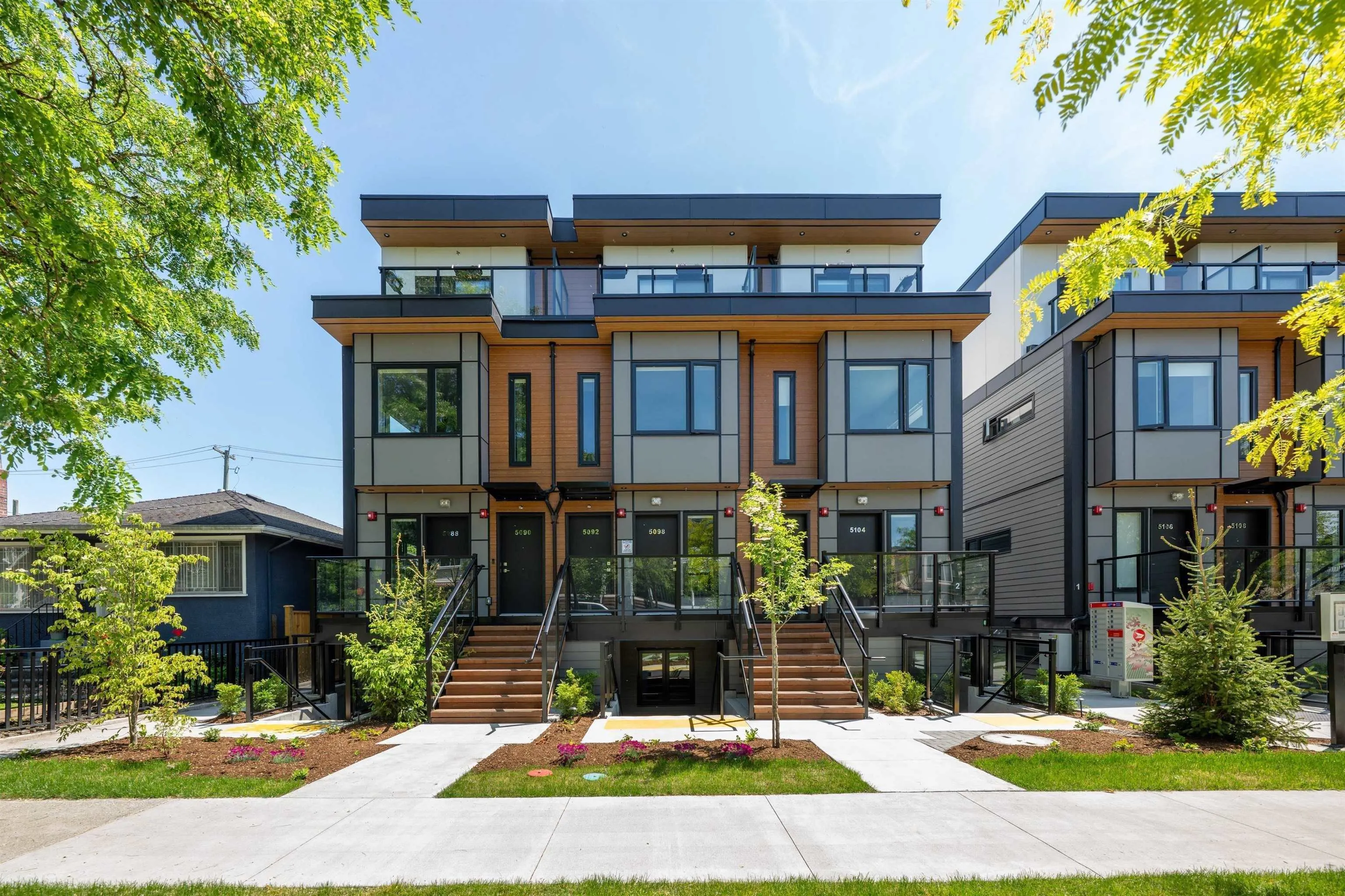 5102 Chambers Street