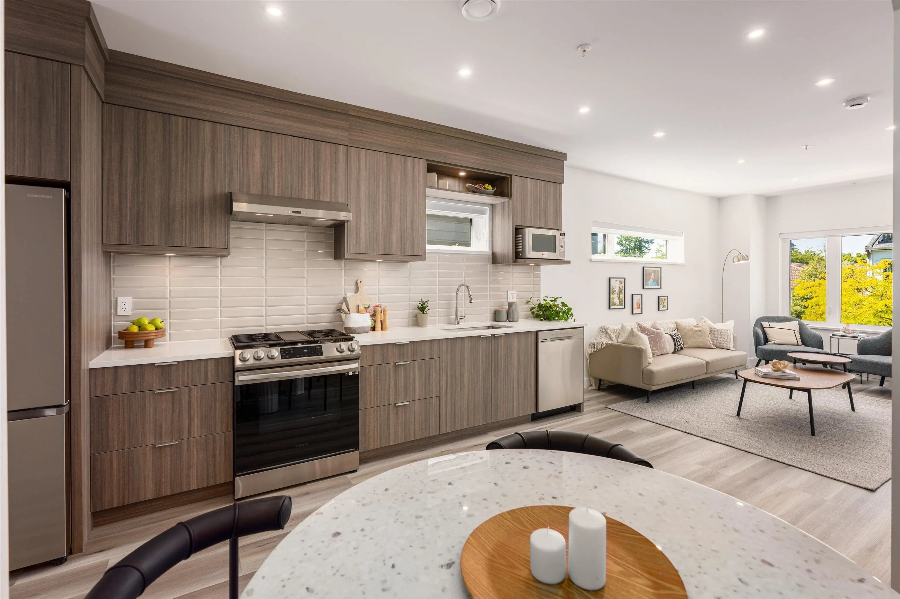 5102 Chambers Street