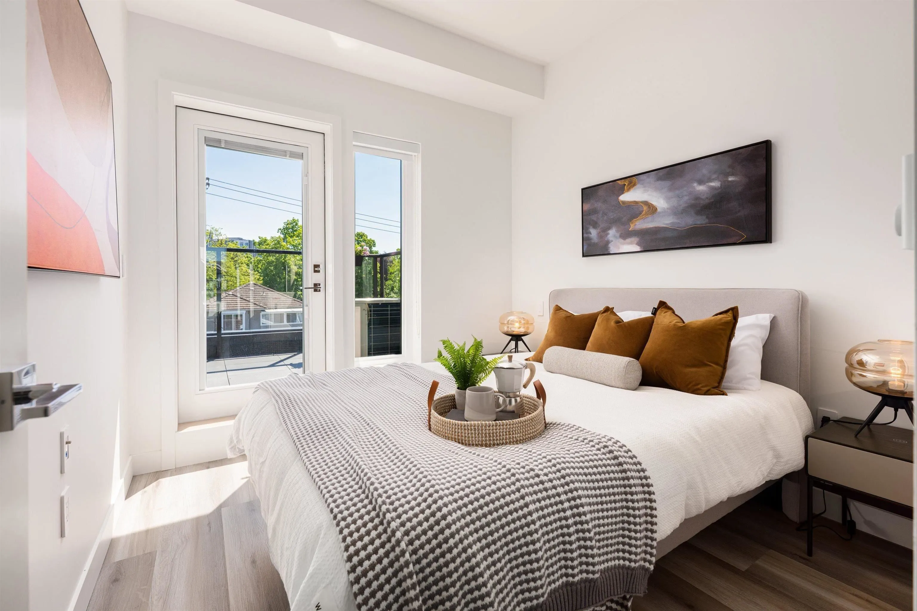 5102 Chambers Street