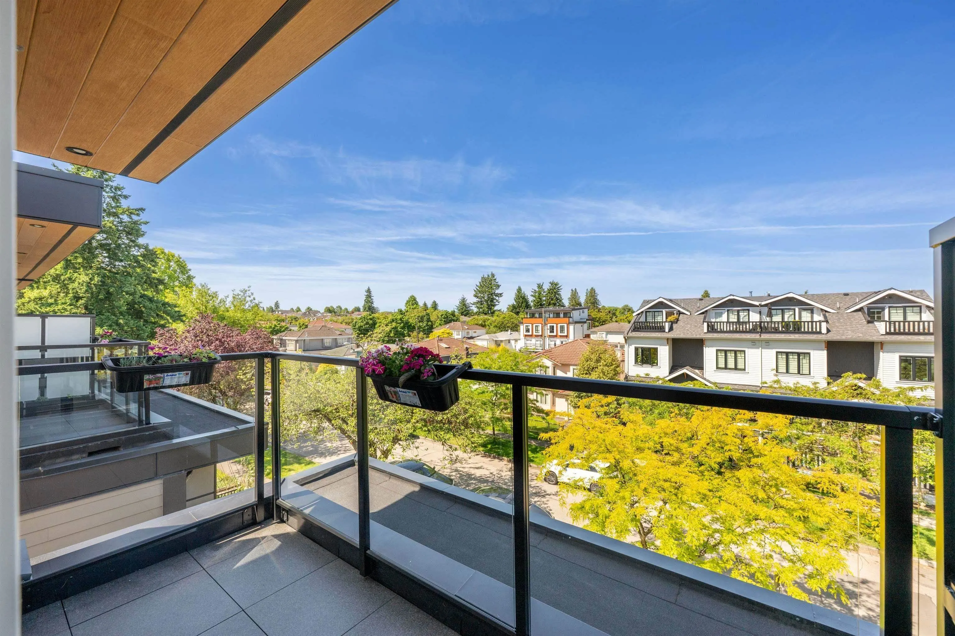 5102 Chambers Street