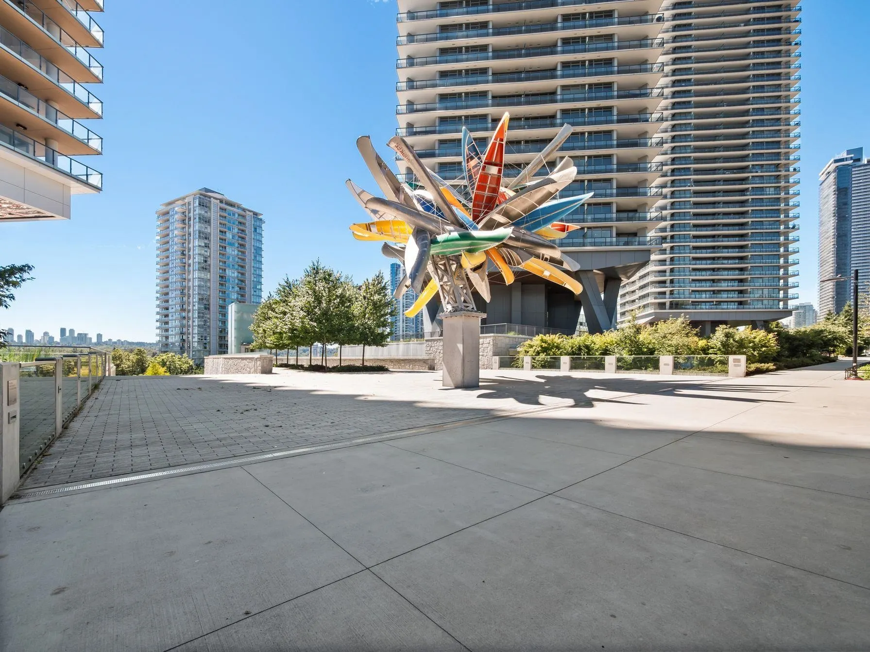 5306 4880 Lougheed Highway