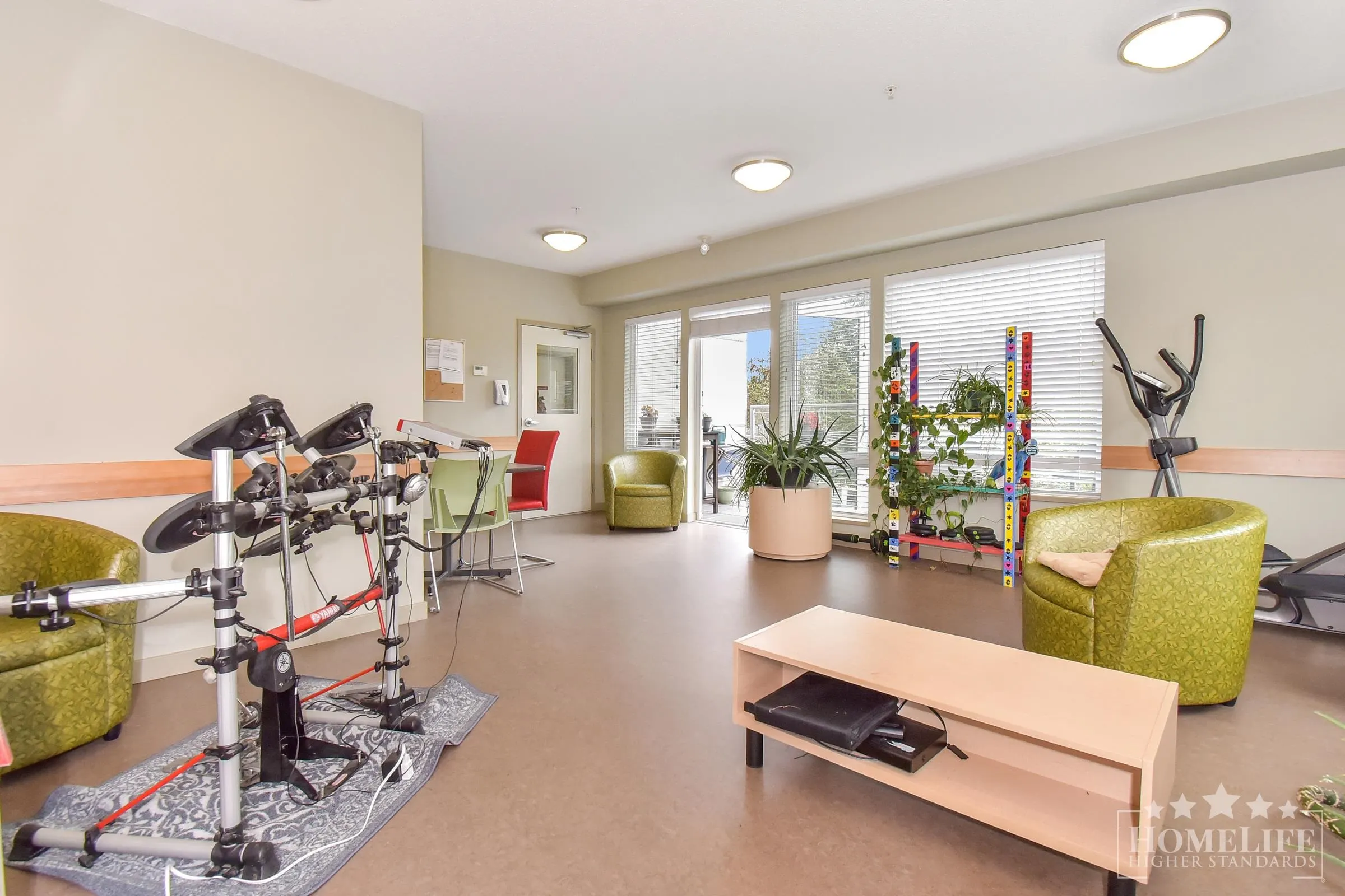 606 13969 100 Avenue