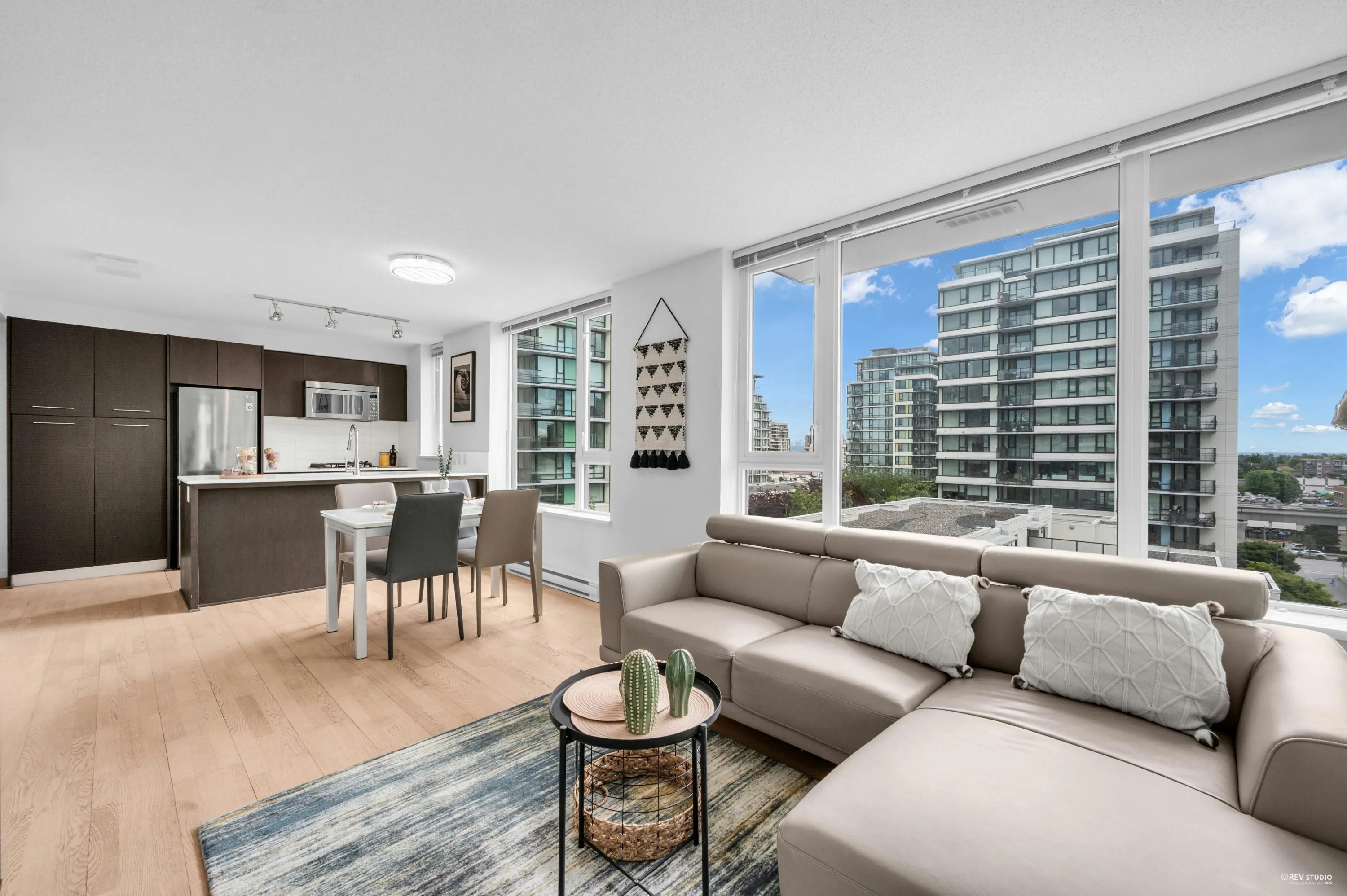 1012 7733 Firbridge Way