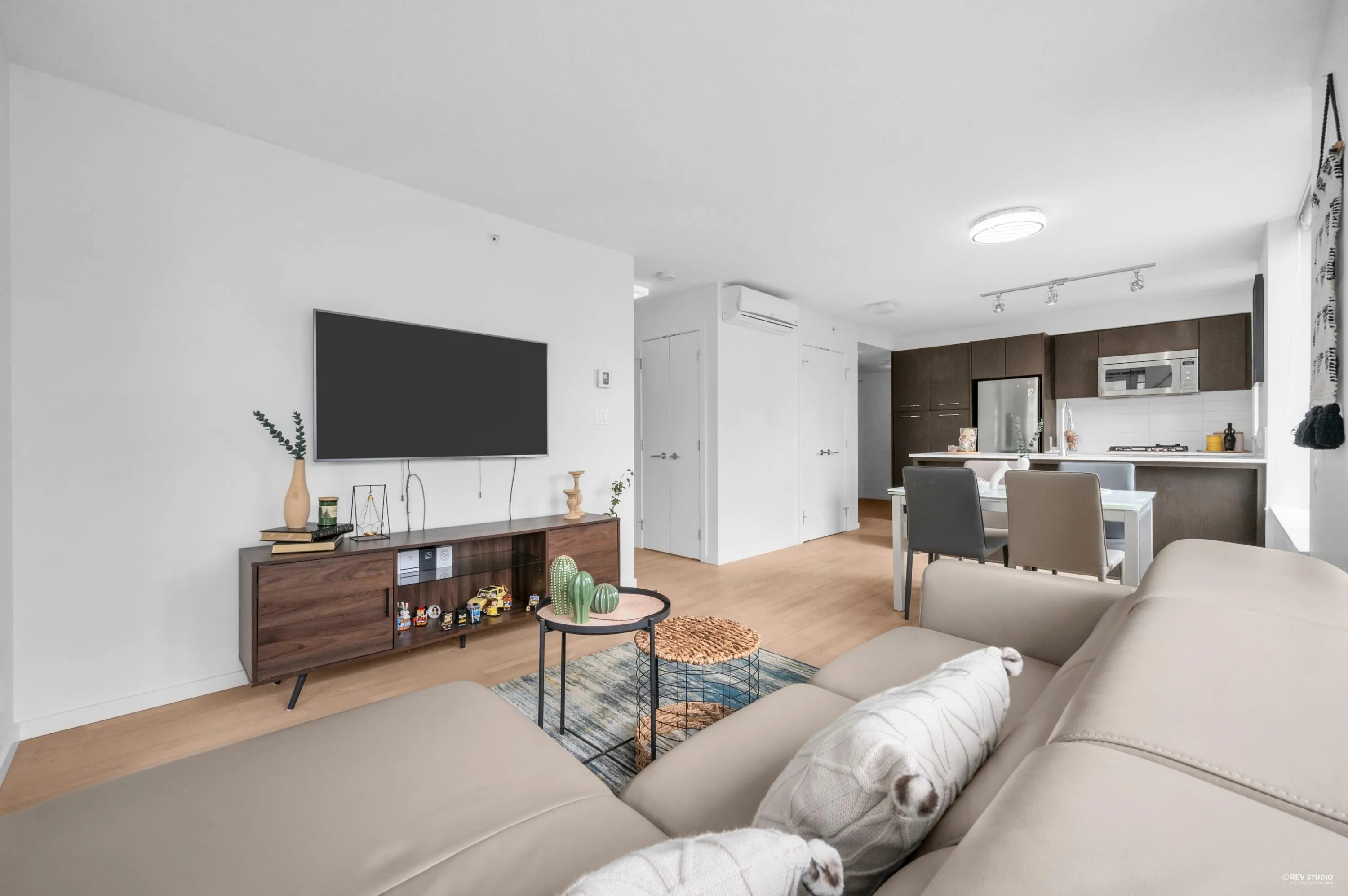 1012 7733 Firbridge Way