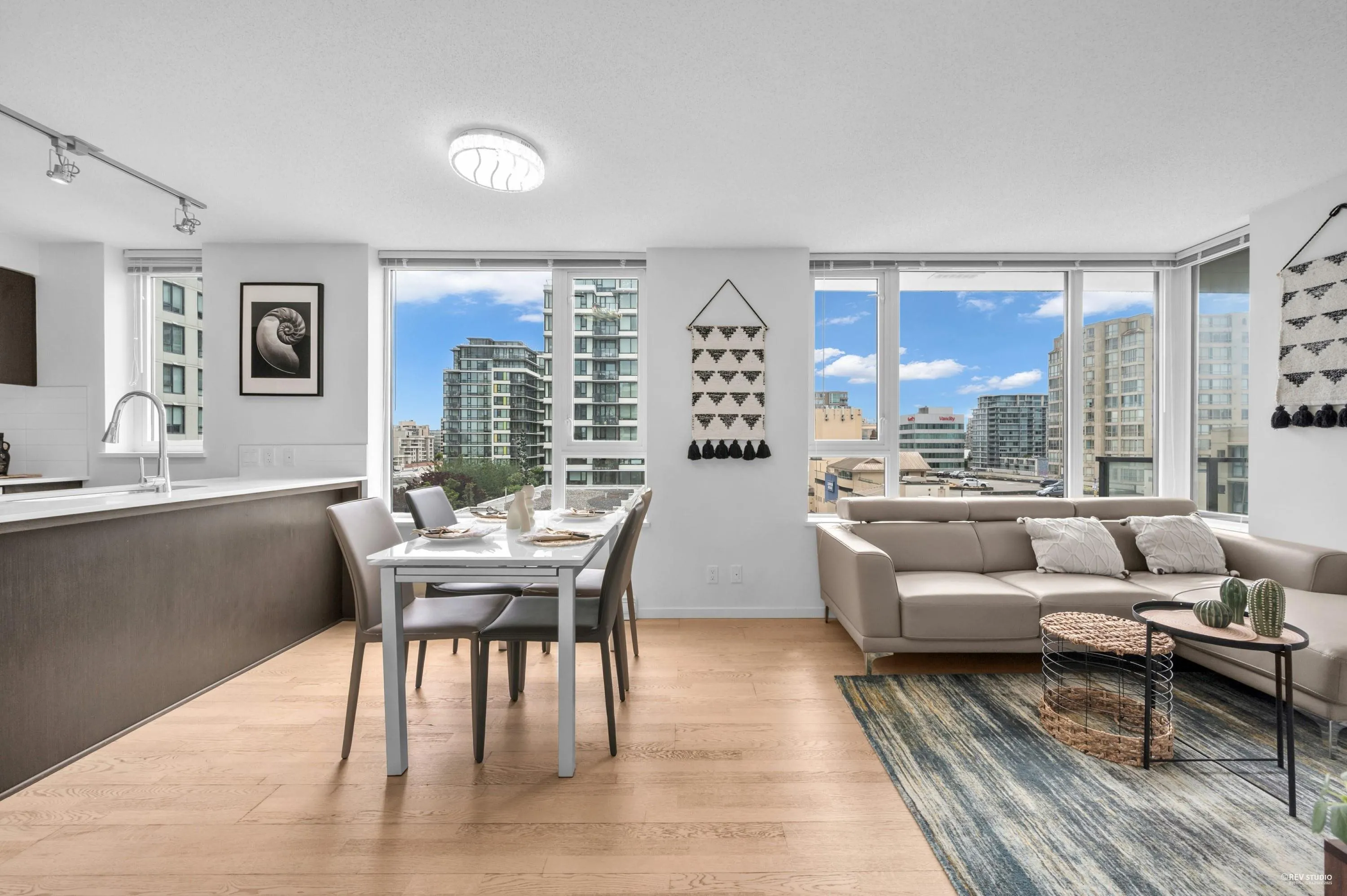 1012 7733 Firbridge Way