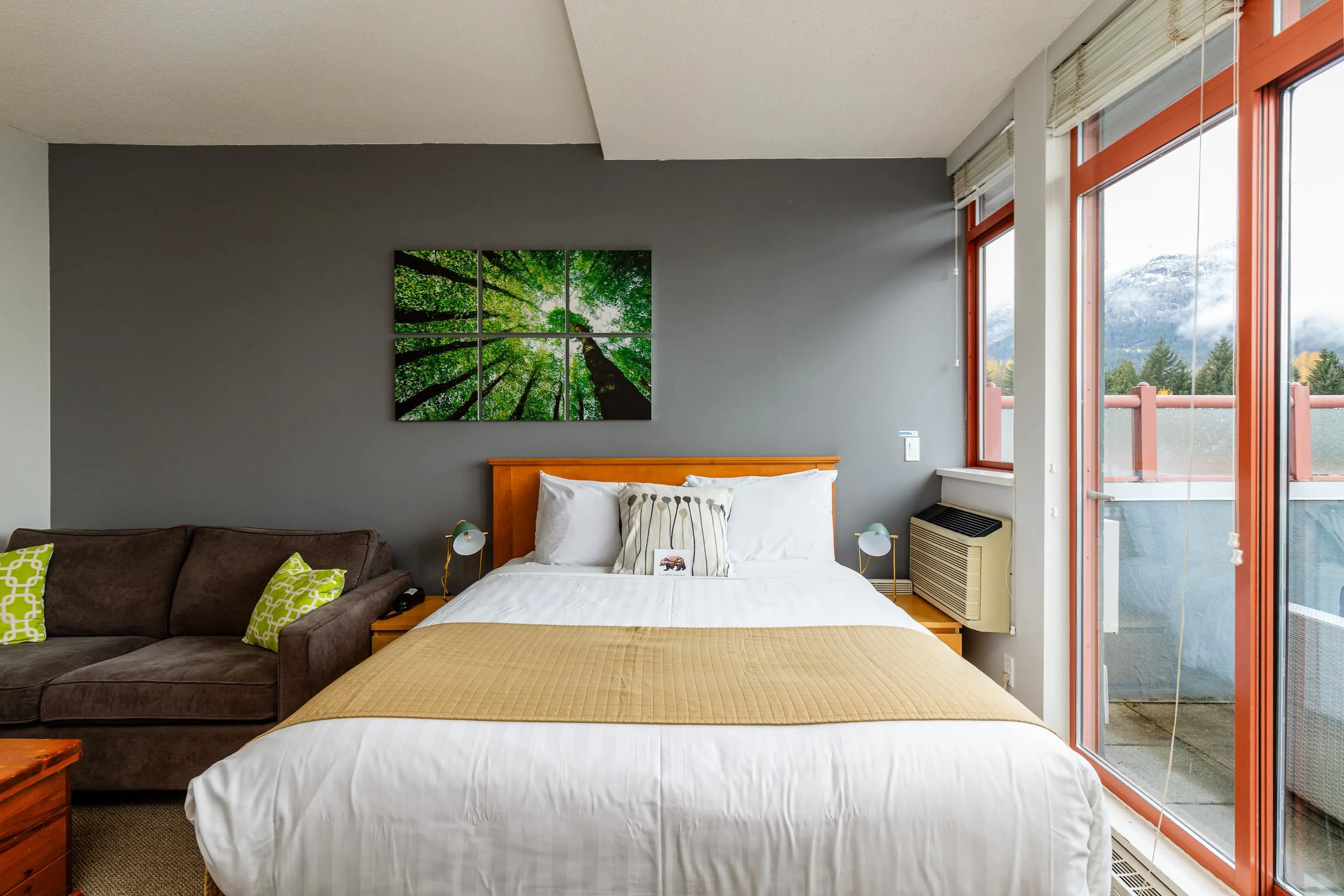 419 4369 Main Street